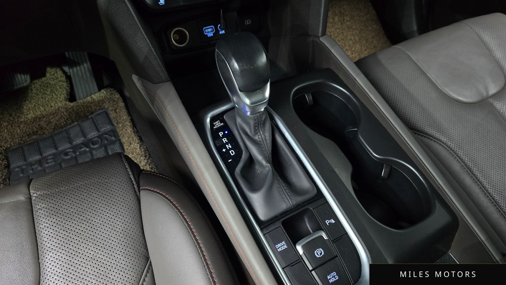 Hyundai Santafe 2019 — миниатюра 12