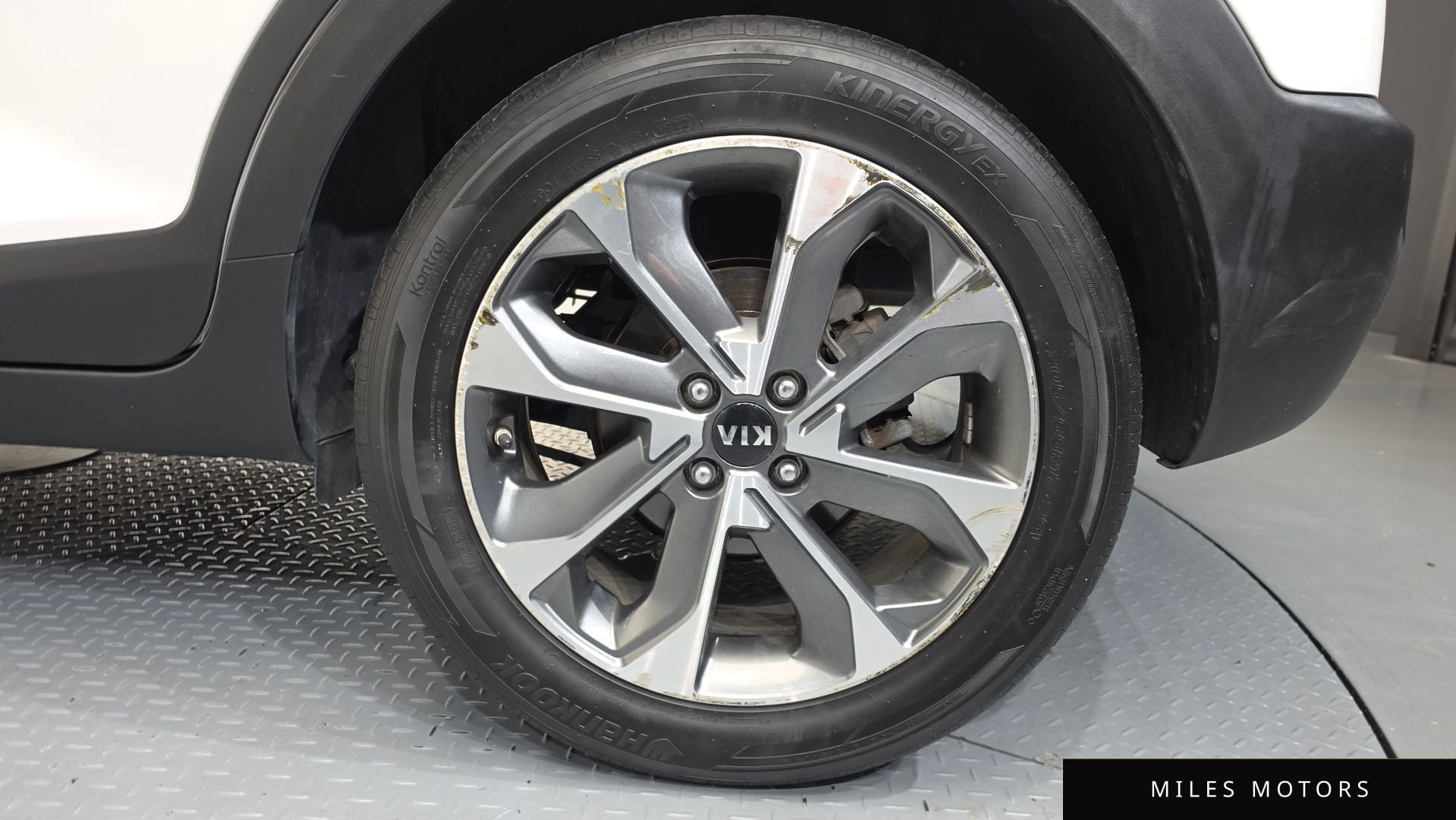 Kia Stonic 2018 — миниатюра 7