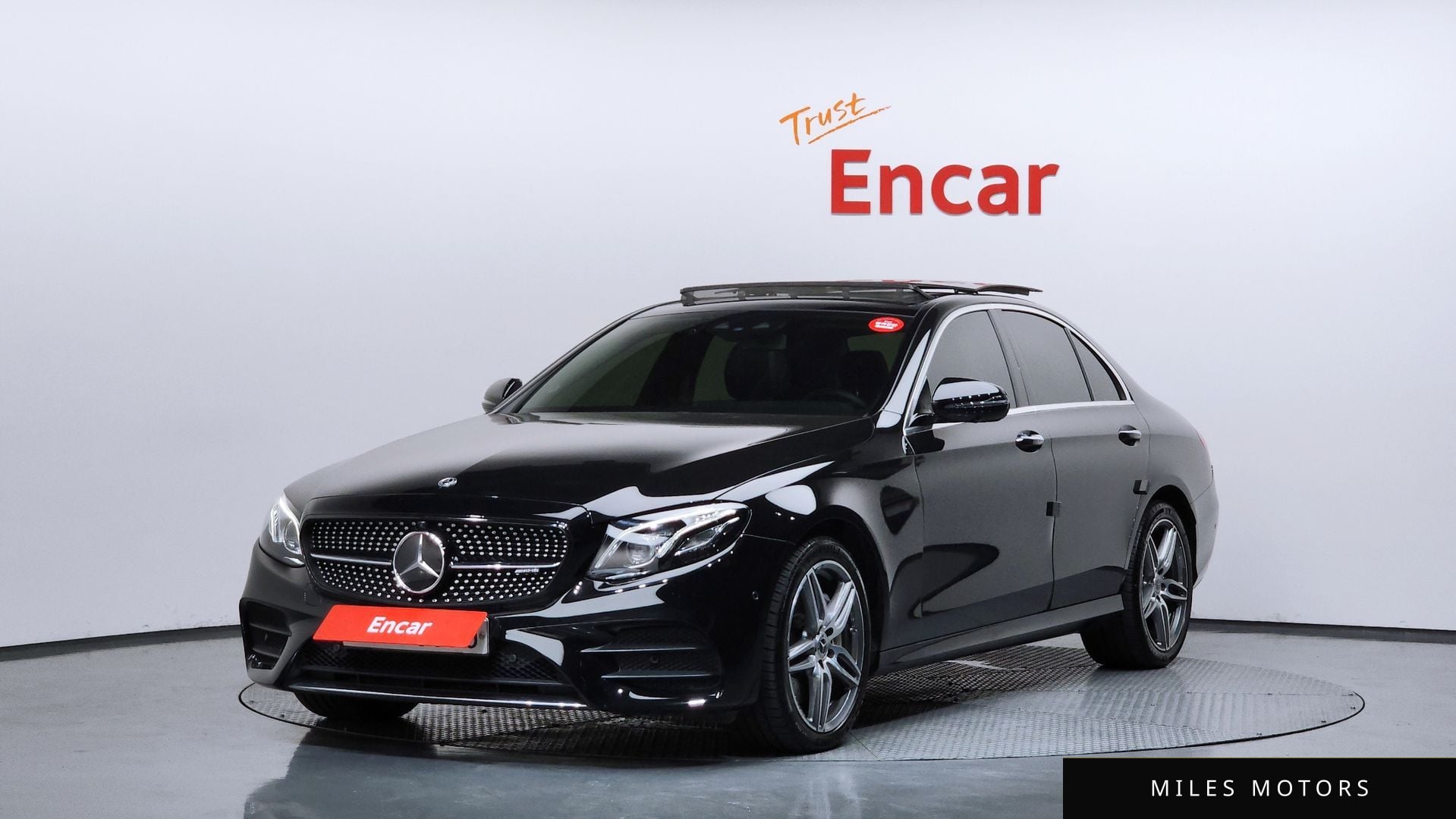Mercedes-Benz E-Class W213 2020 — фото 1 из 12