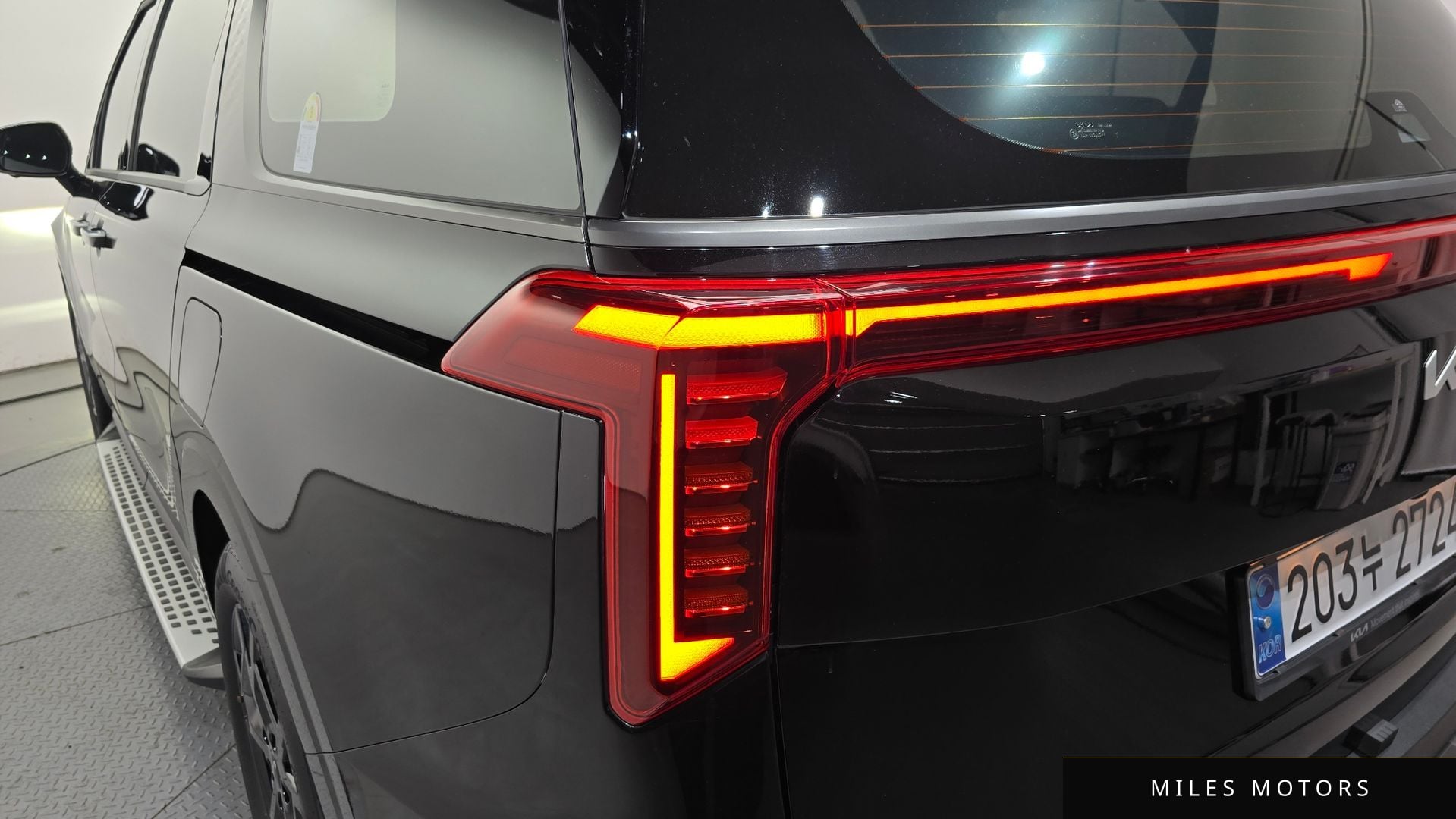 Kia Canival 2025 — миниатюра 9