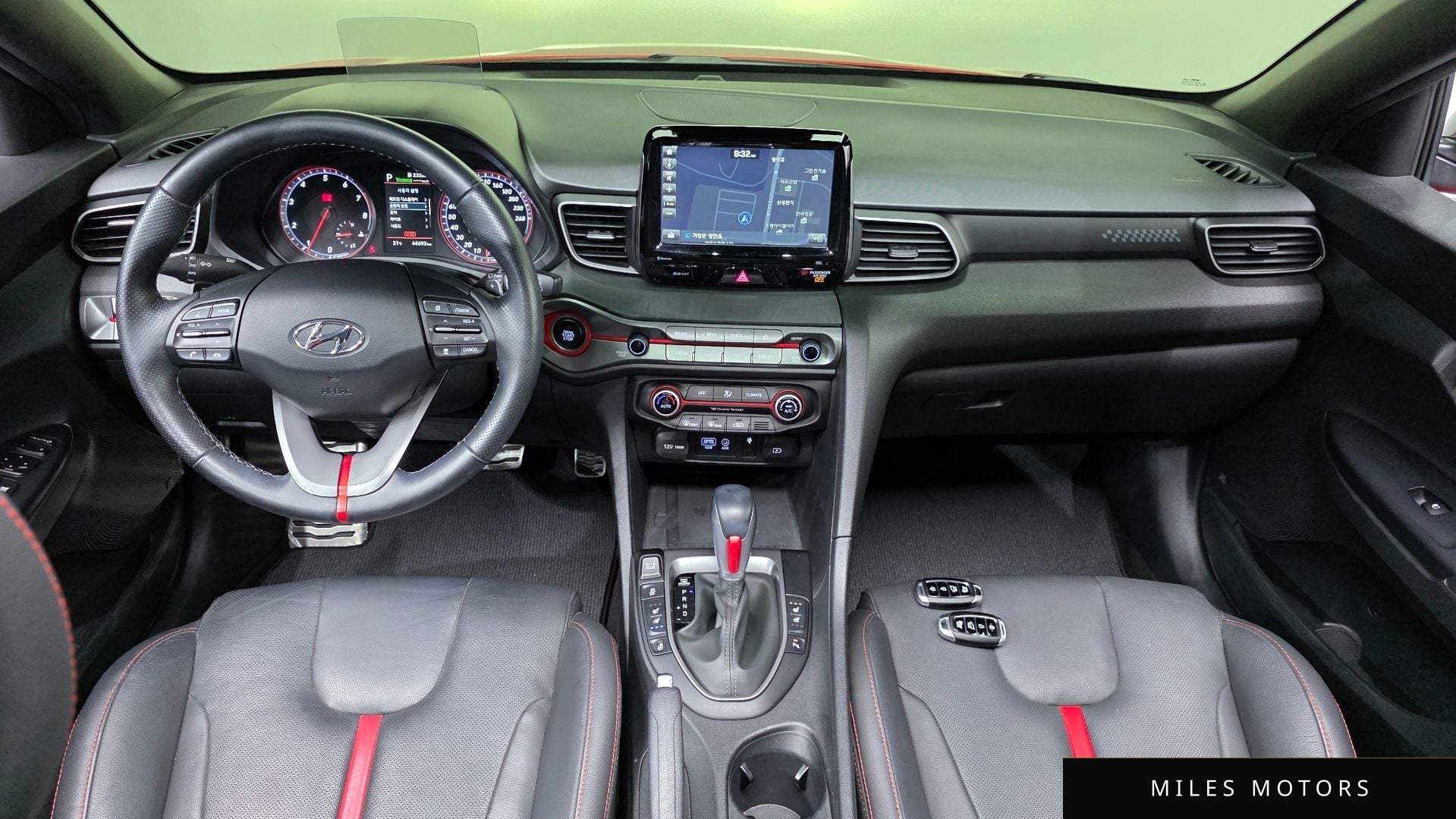 Hyundai Veloster 2018 — миниатюра 10