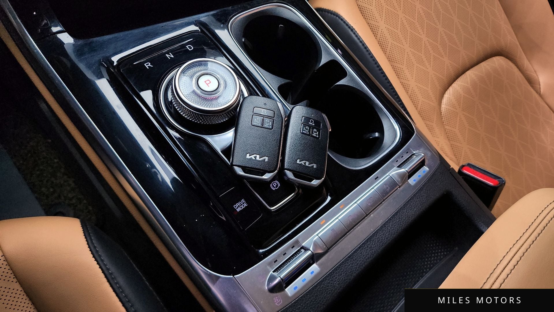 Kia Carnival 2022 — миниатюра 12