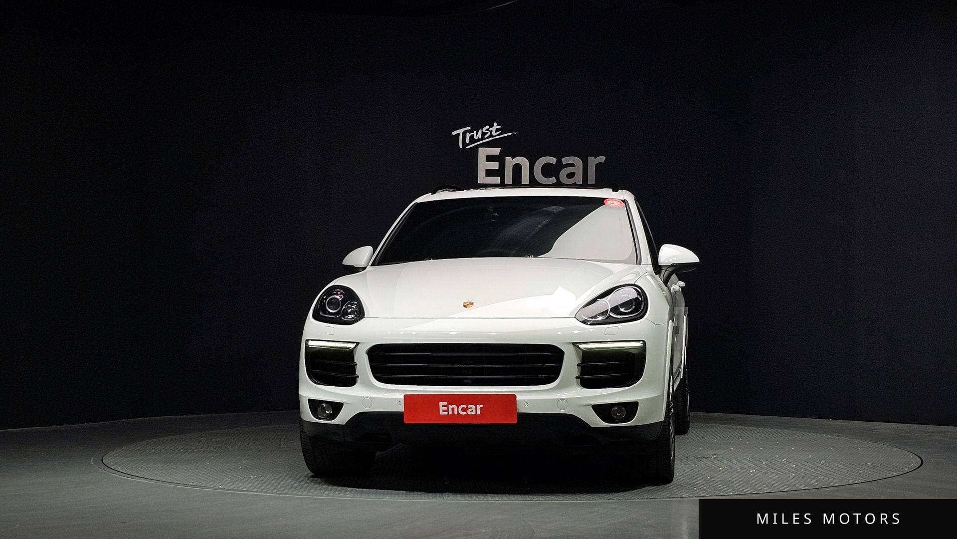 Porsche Cayenne 2017 — миниатюра 3