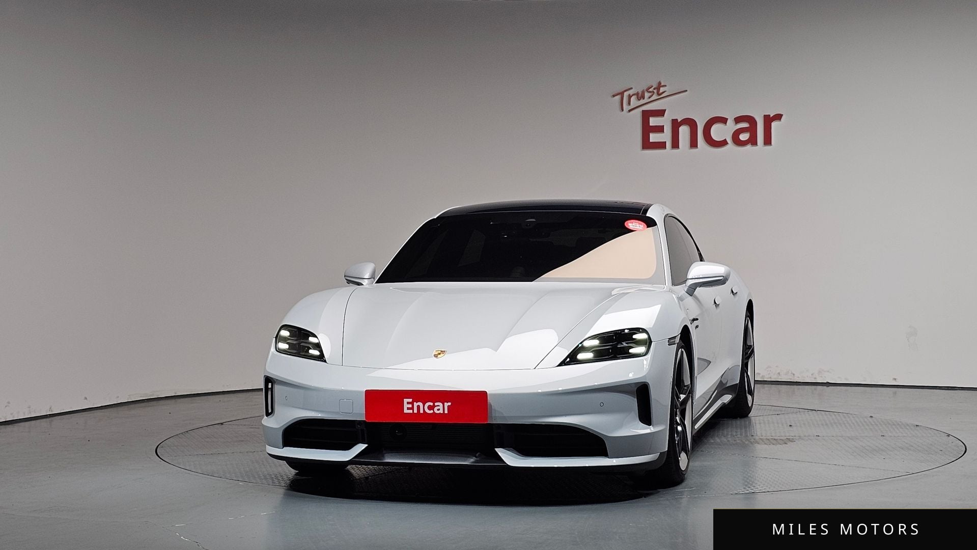 Porsche Taycan 2026 — миниатюра 3