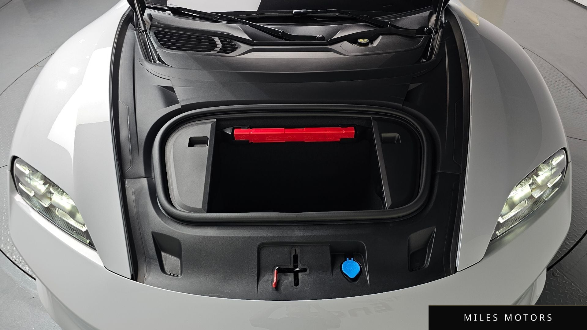 Porsche Taycan 2026 — миниатюра 6