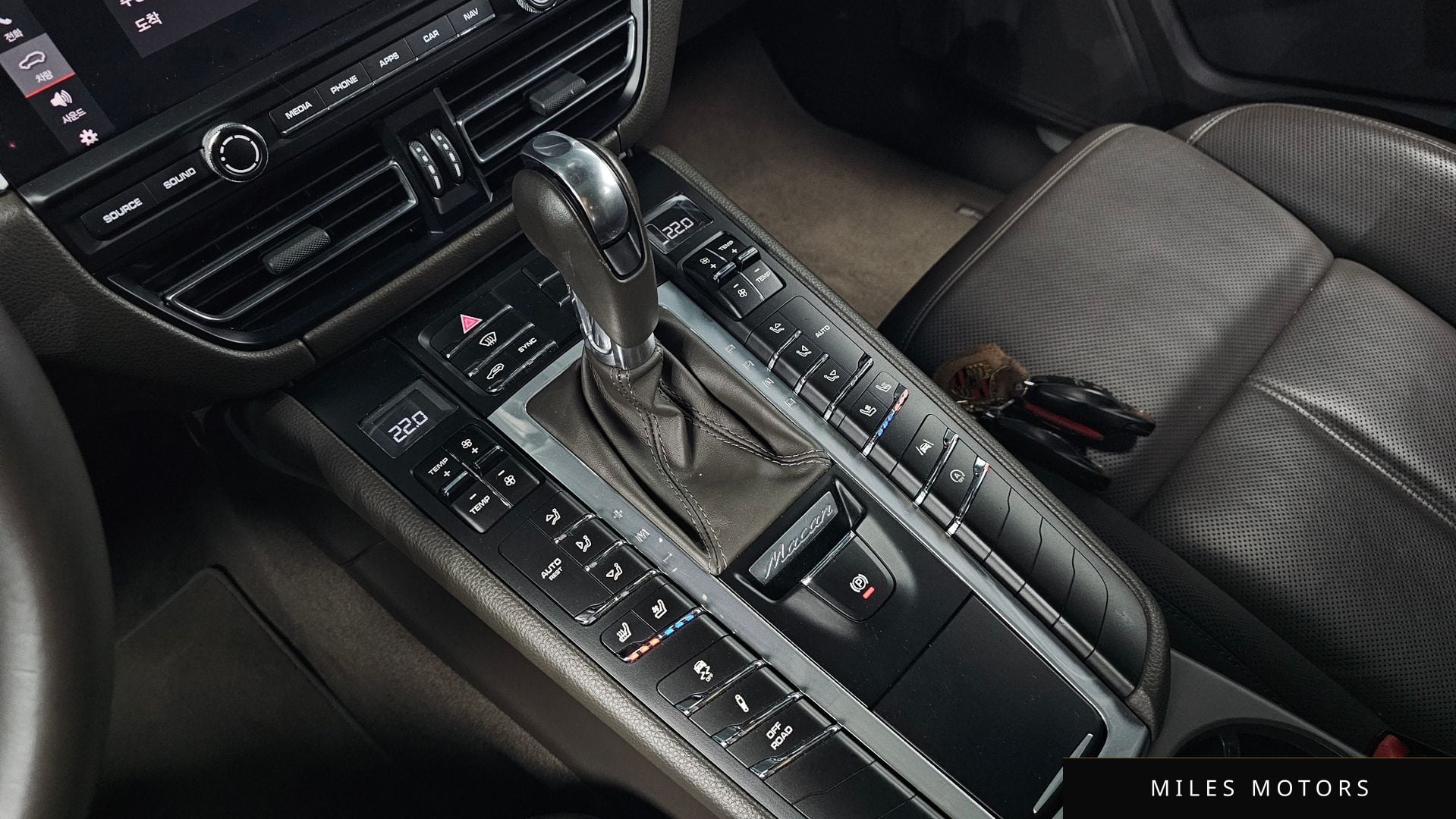 Porsche Macan 2019 — миниатюра 11
