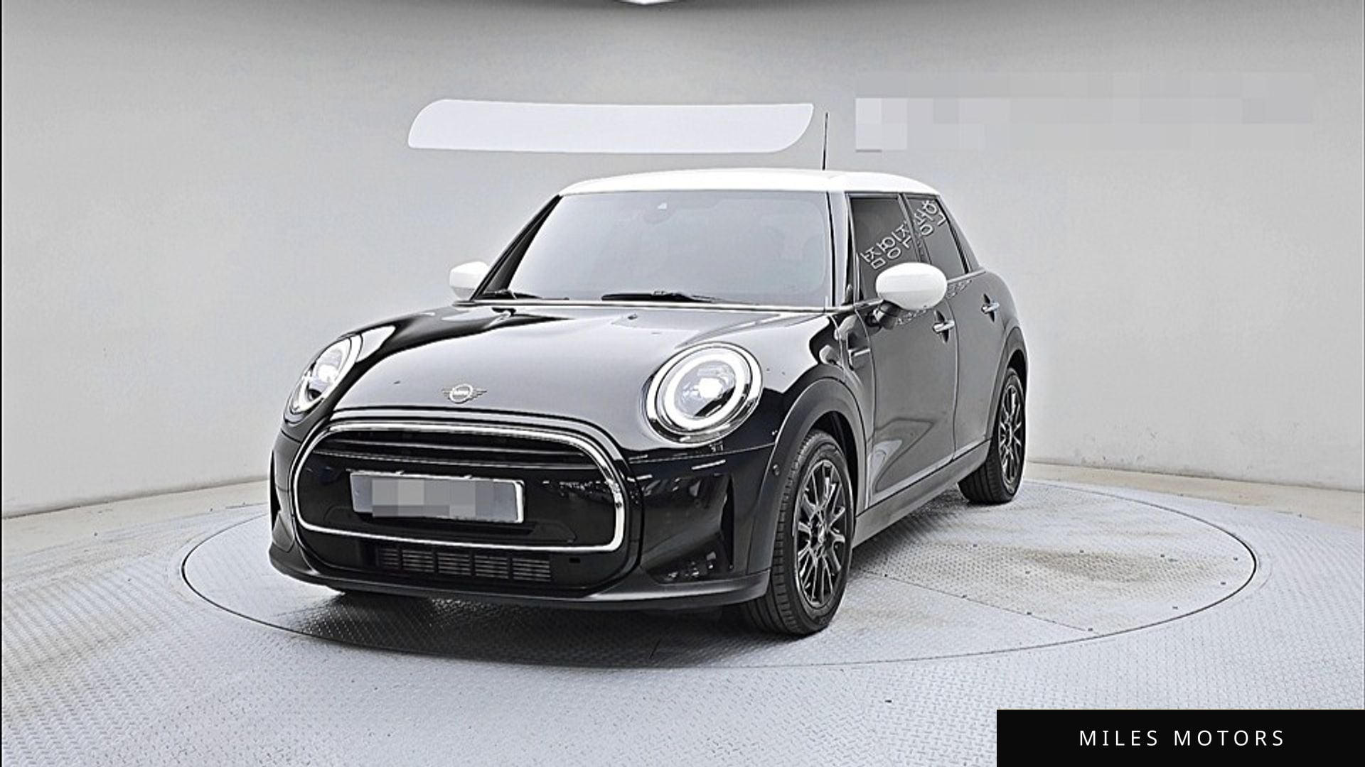 MINI Cooper 2024 — фото 1 из 12