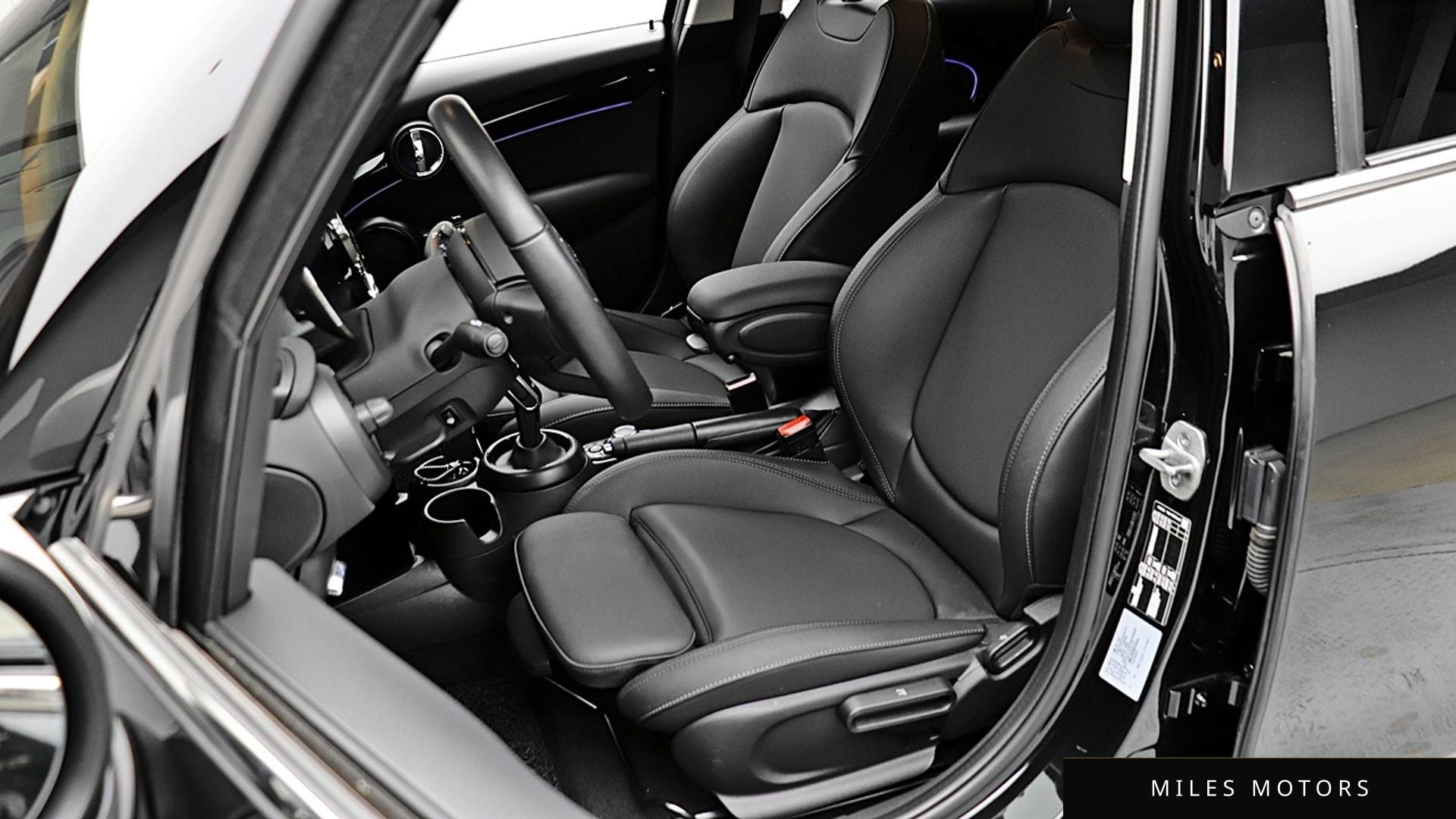 MINI Cooper 2024 — миниатюра 8
