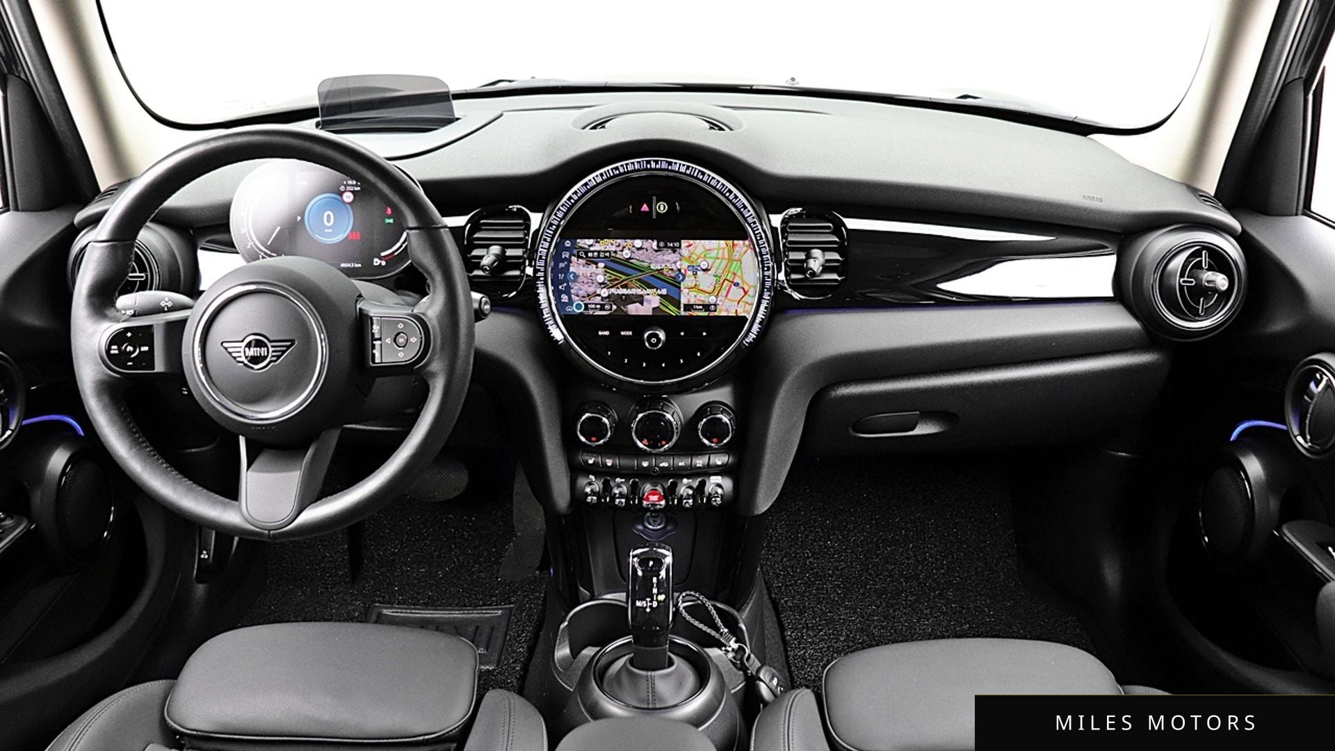MINI Cooper 2024 — миниатюра 9