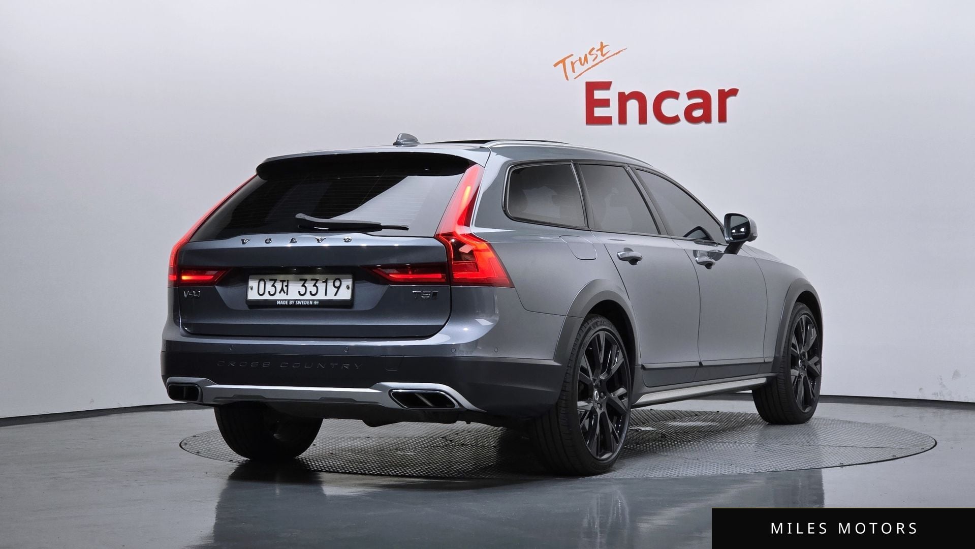 Volvo V90 2018 — миниатюра 2