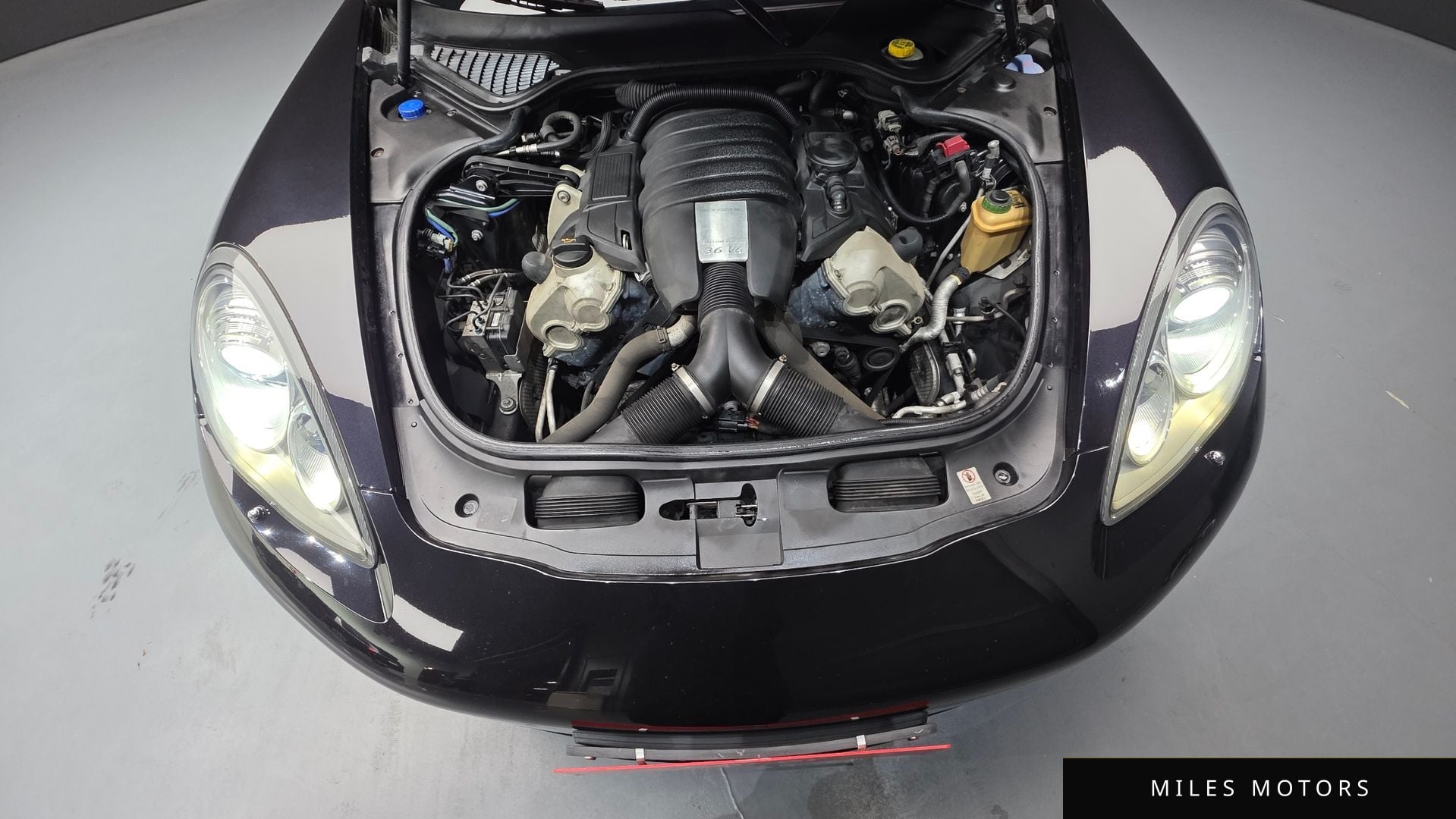 Porsche Panamera 2011 — миниатюра 6