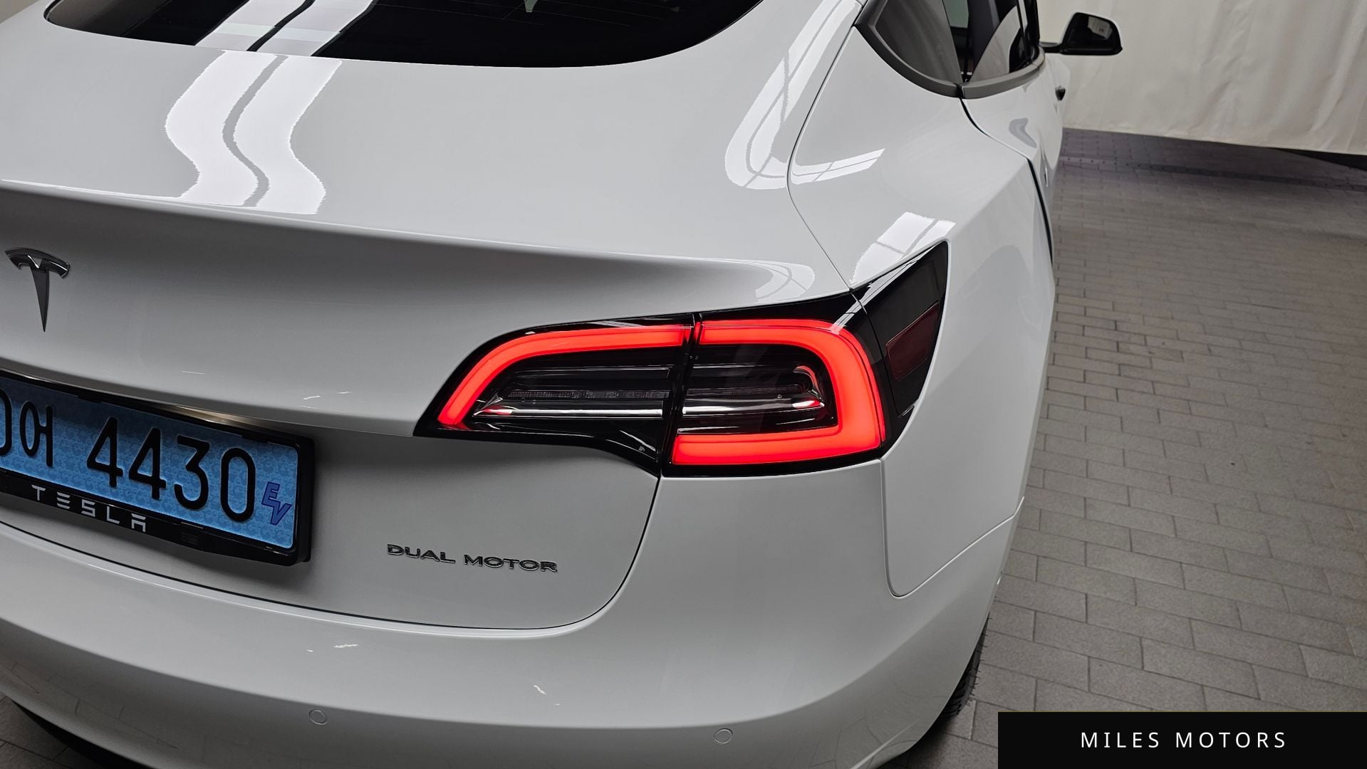 Tesla Model 3 2021 — миниатюра 9