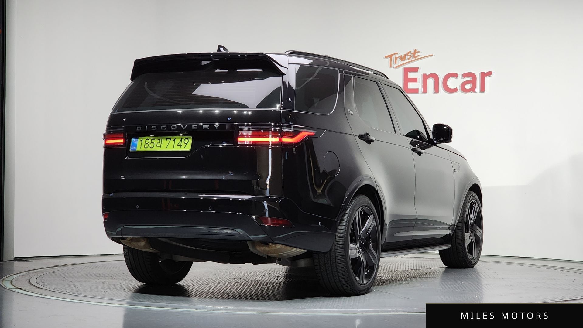 Land Rover Discovery 2025 — миниатюра 2