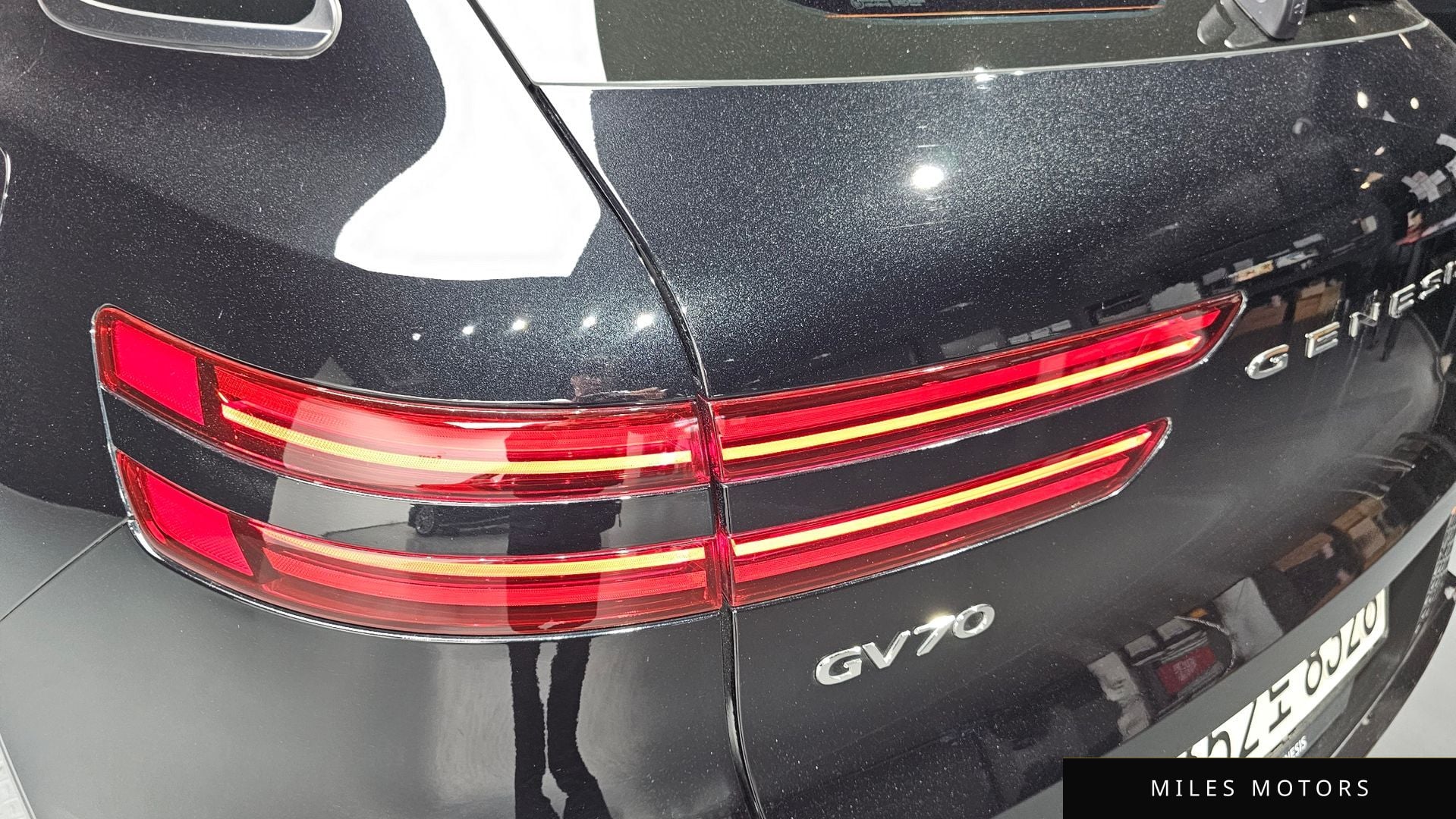 Genesis GV70 2023 — миниатюра 9