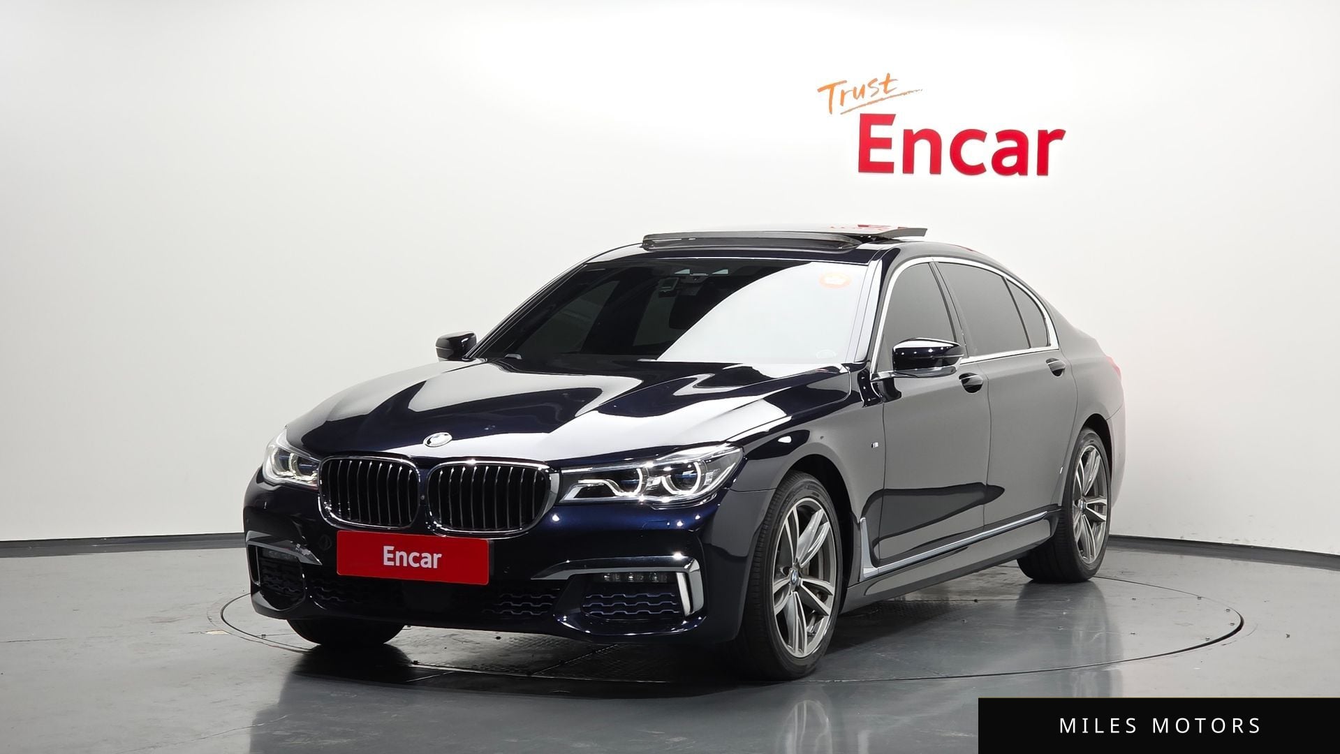 BMW 7 Series (G11) 2018 — фото 1 из 12