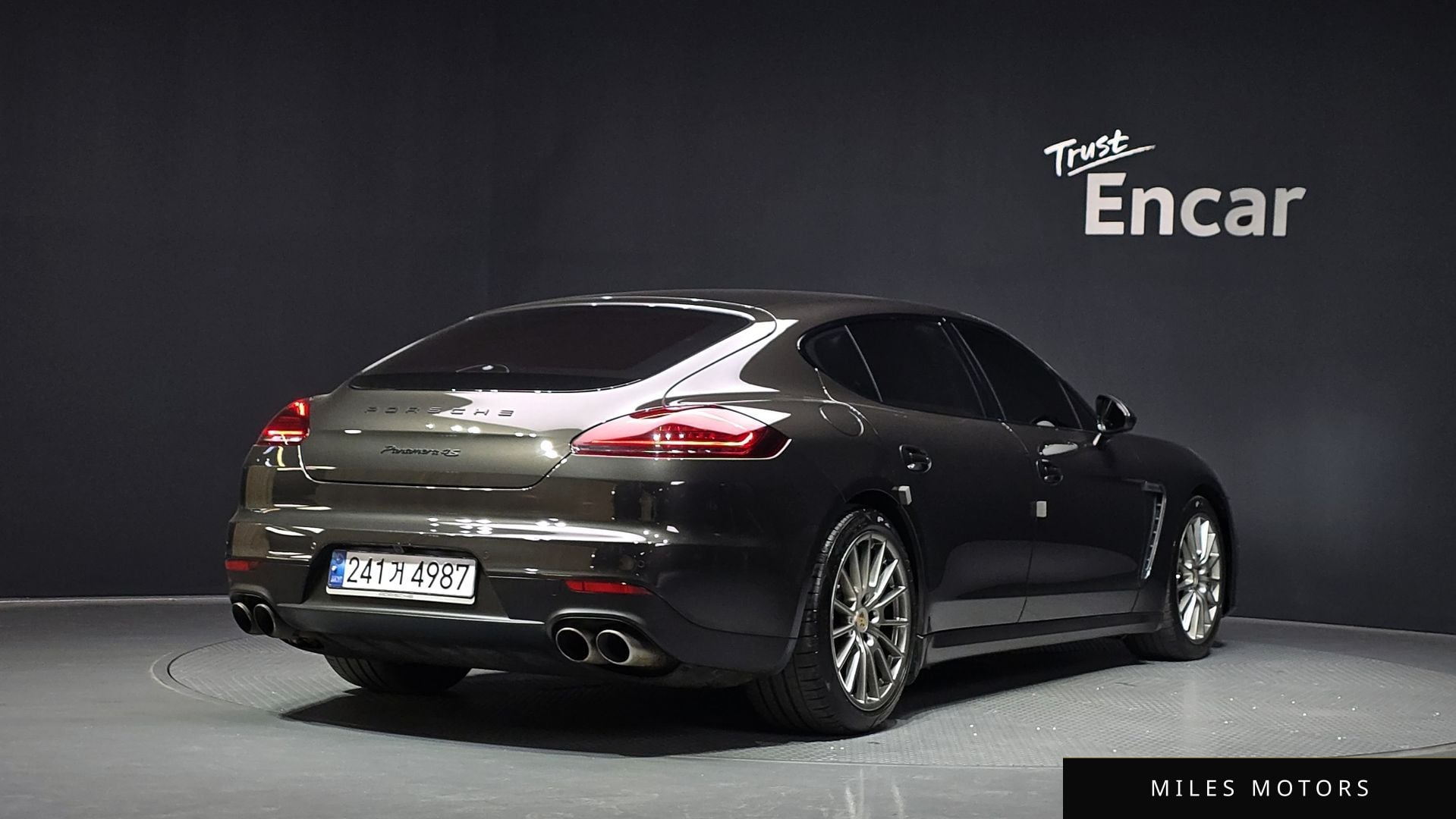 Porsche Panamera 2014 — миниатюра 2