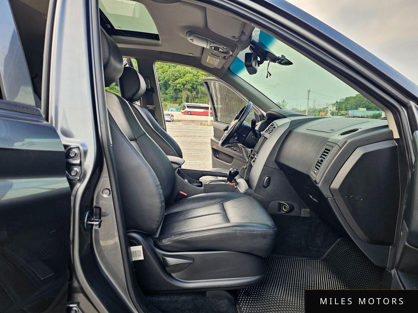 KG Mobility KORANDO 2015 — миниатюра 12