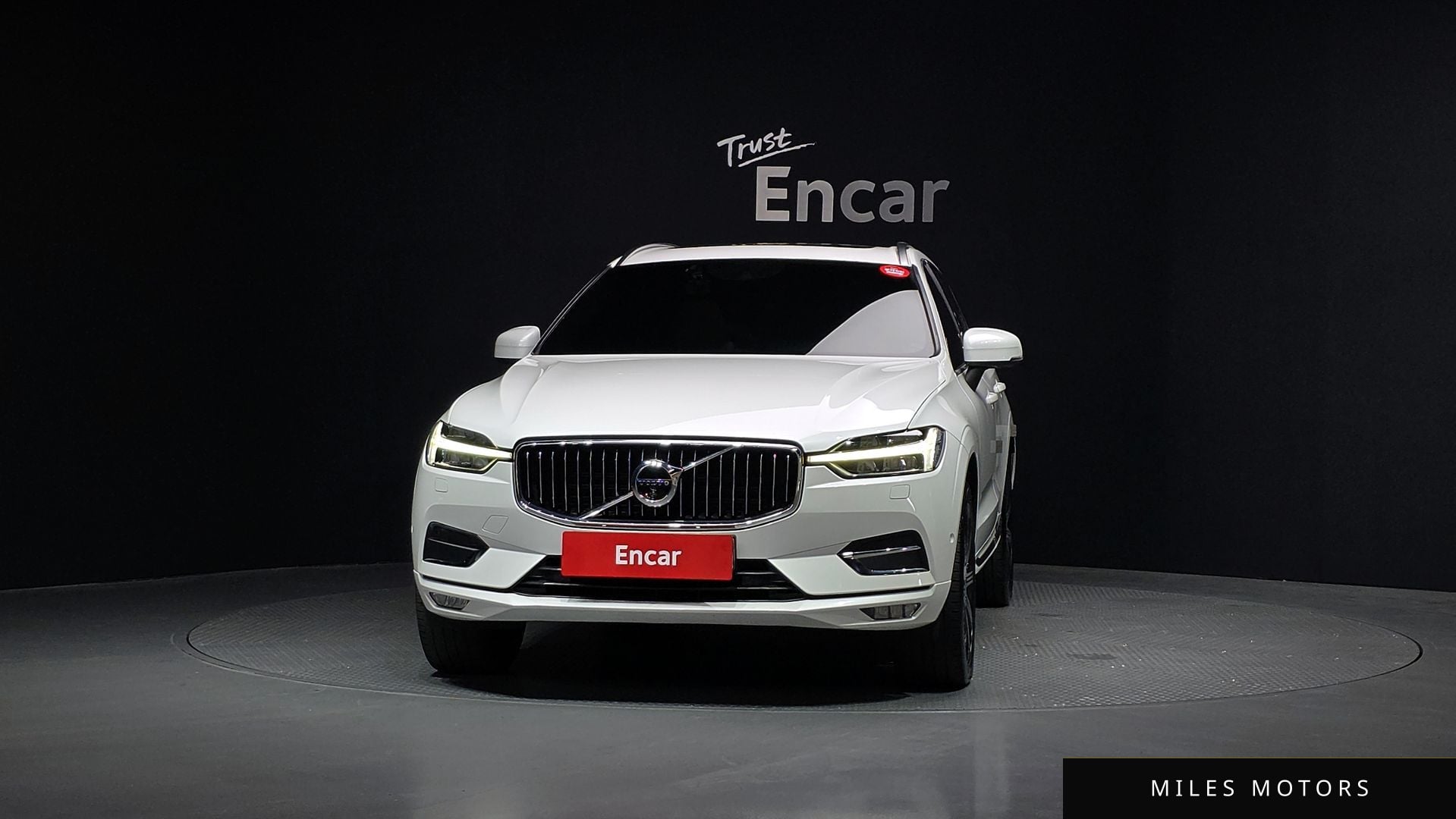 Volvo XC60 2019 — миниатюра 3