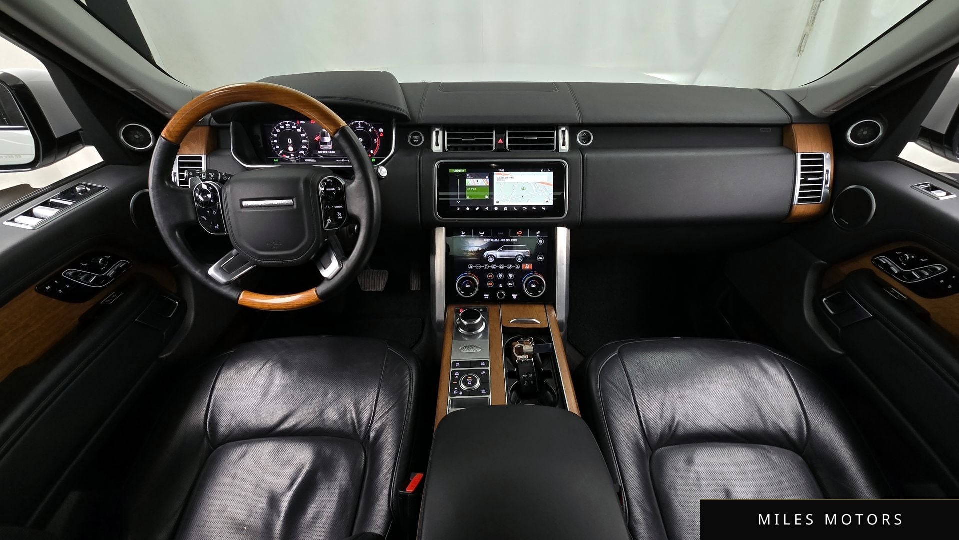 Land Rover Range Rover 2020 — миниатюра 7