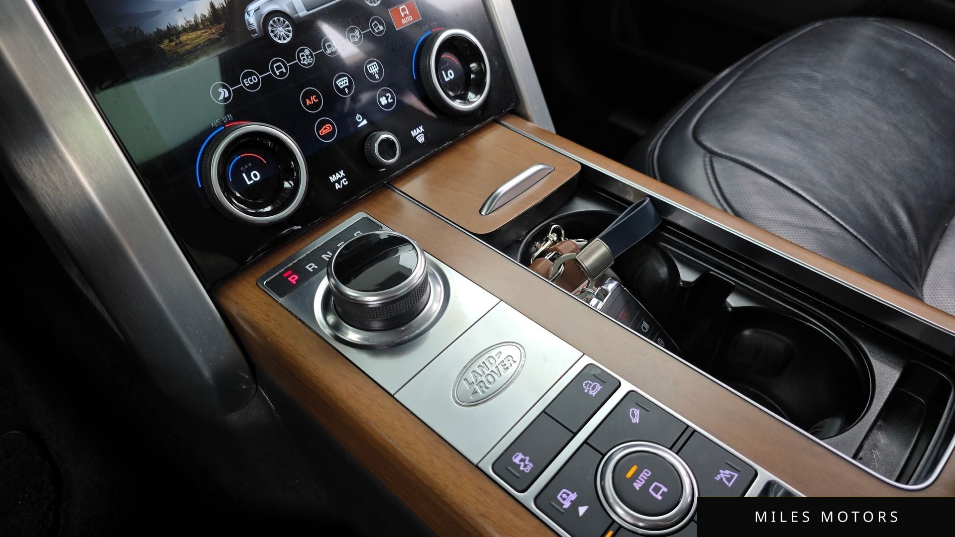 Land Rover Range Rover 2020 — миниатюра 9