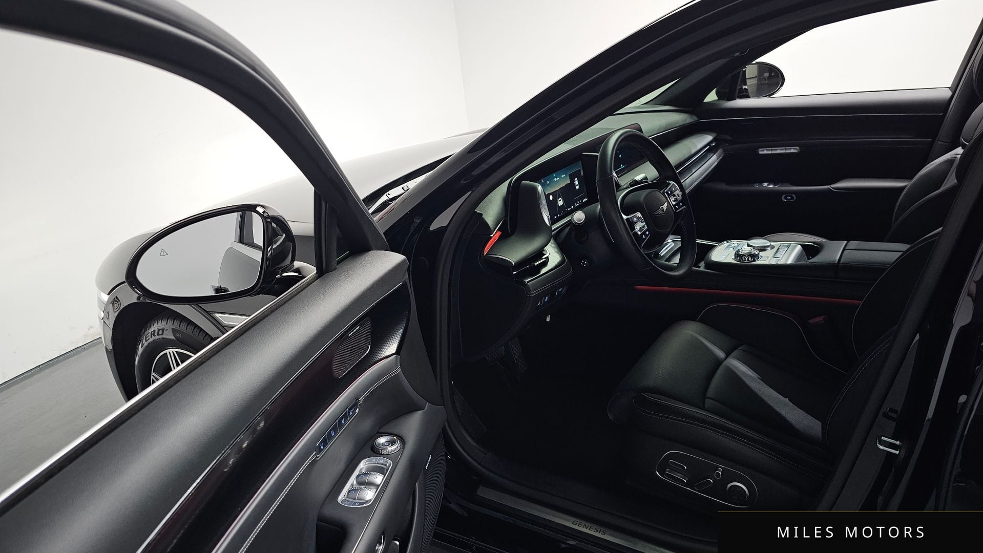 Genesis G90 (RS4) 2024 — миниатюра 12