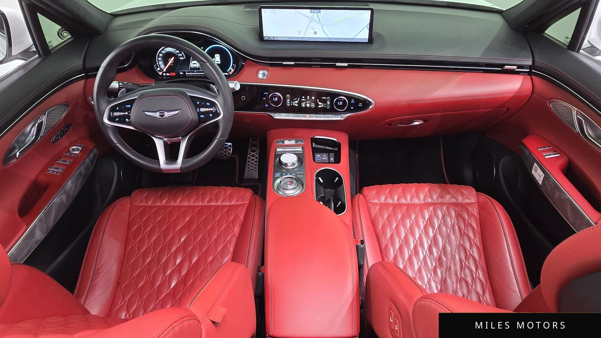 Genesis GV70 2022 — миниатюра 10