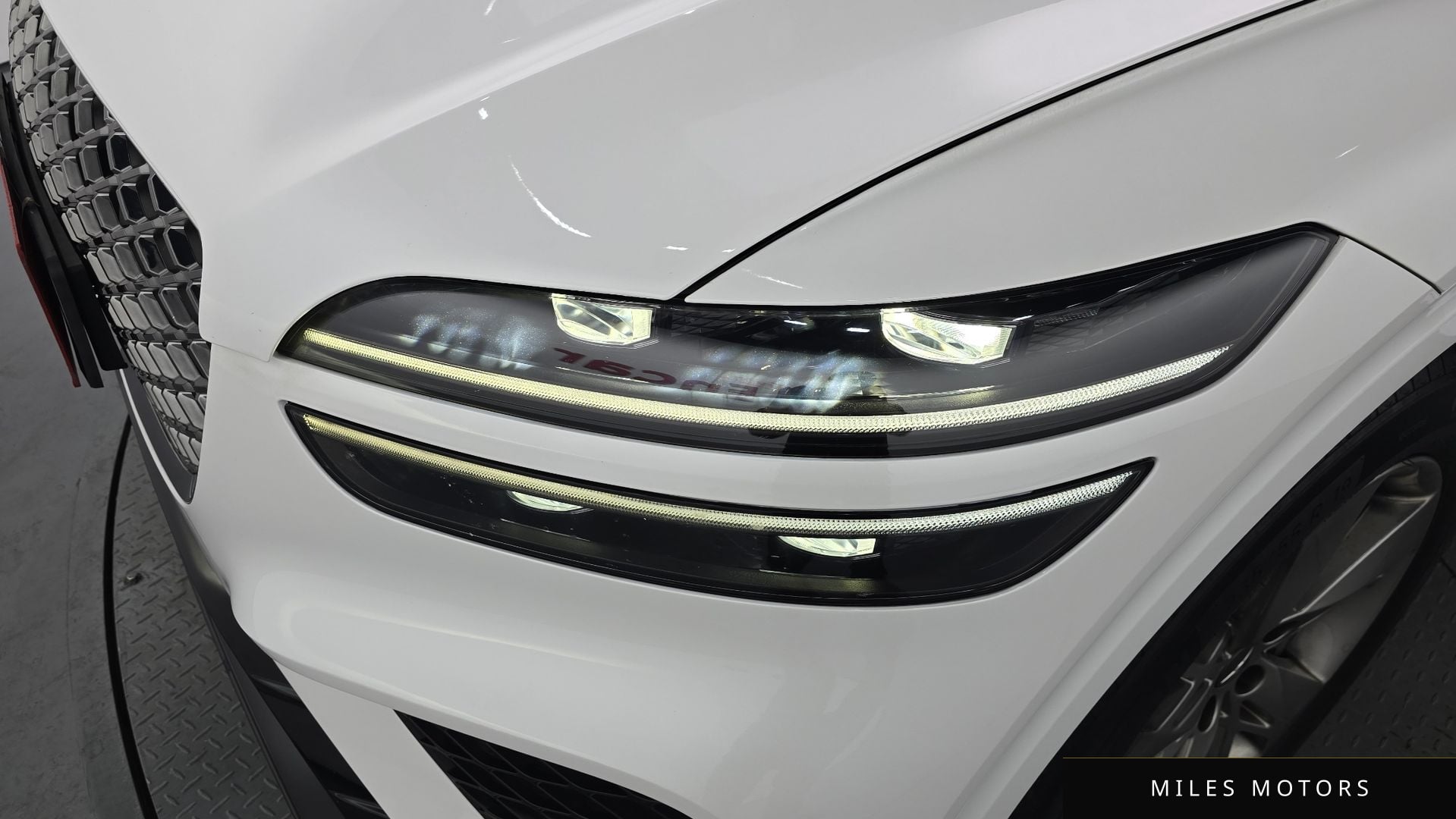 Genesis GV70 2022 — миниатюра 8