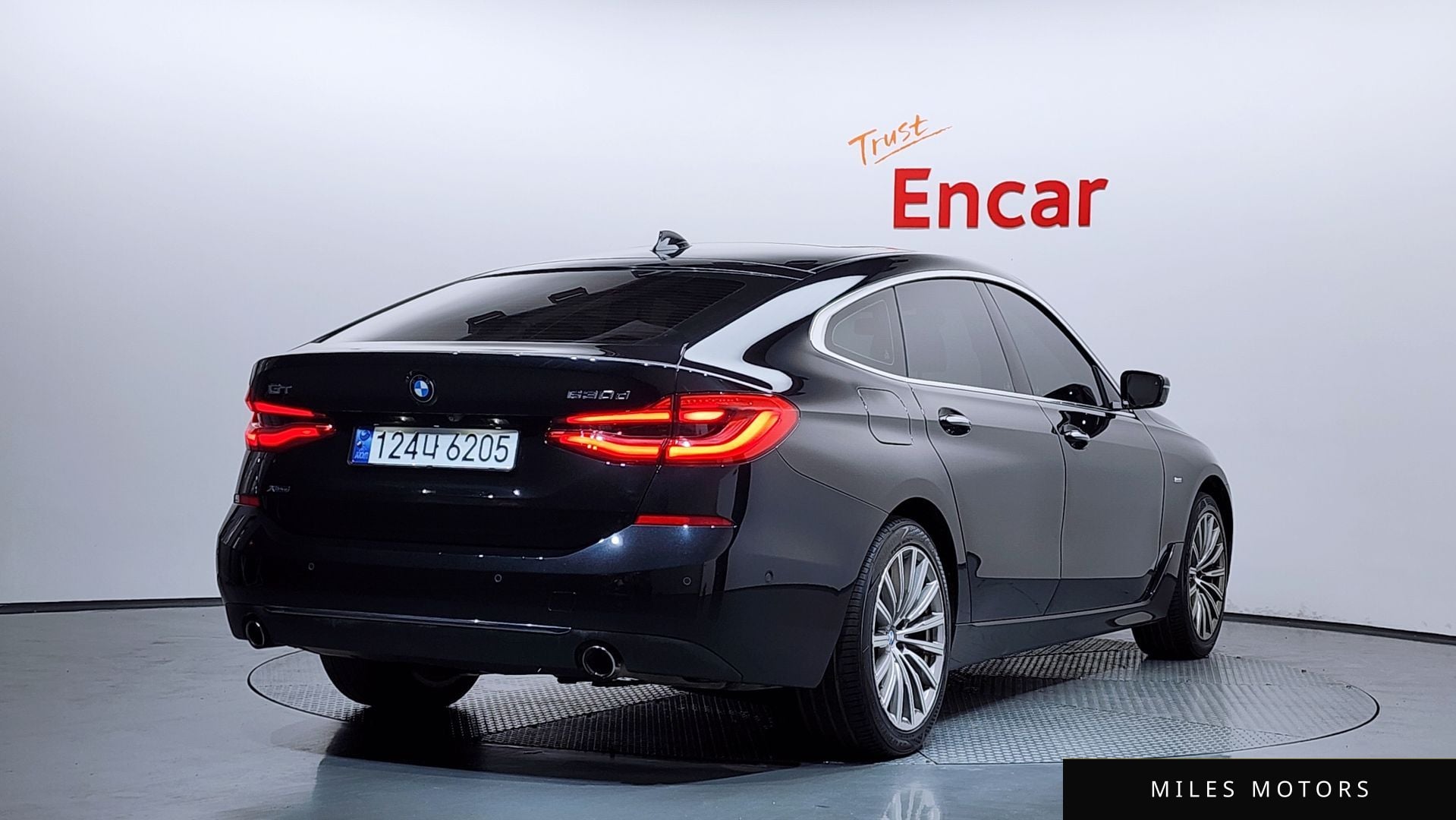 BMW 6 Series GT (G32) 2018 — миниатюра 2