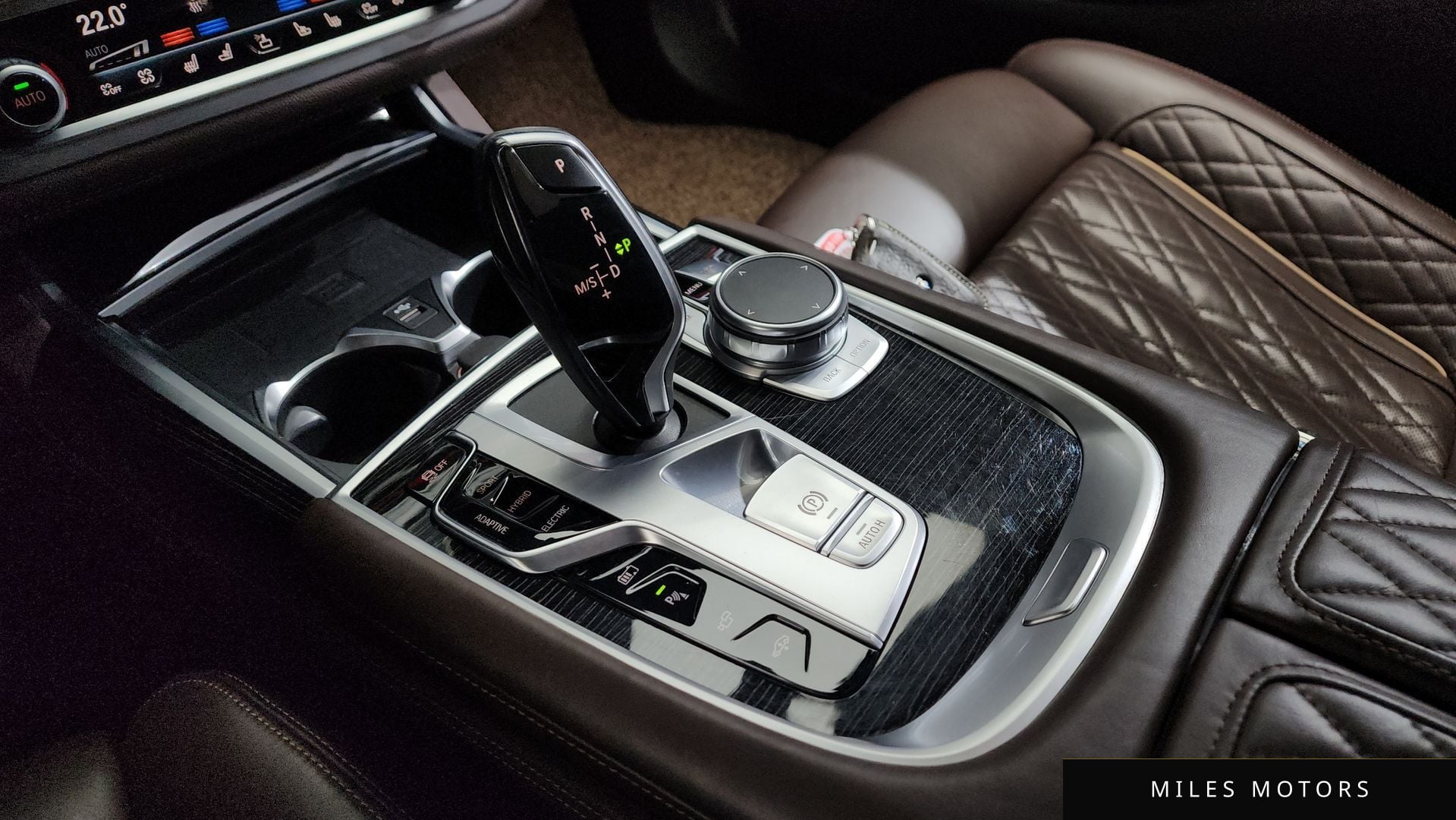 BMW 7 Series (G11) 2020 — миниатюра 9