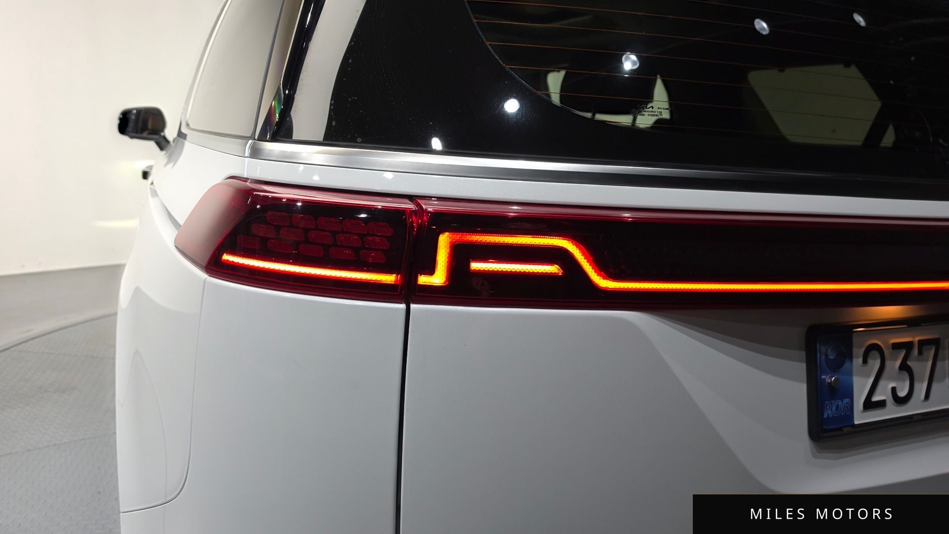 Kia Carnival 2023 — миниатюра 9