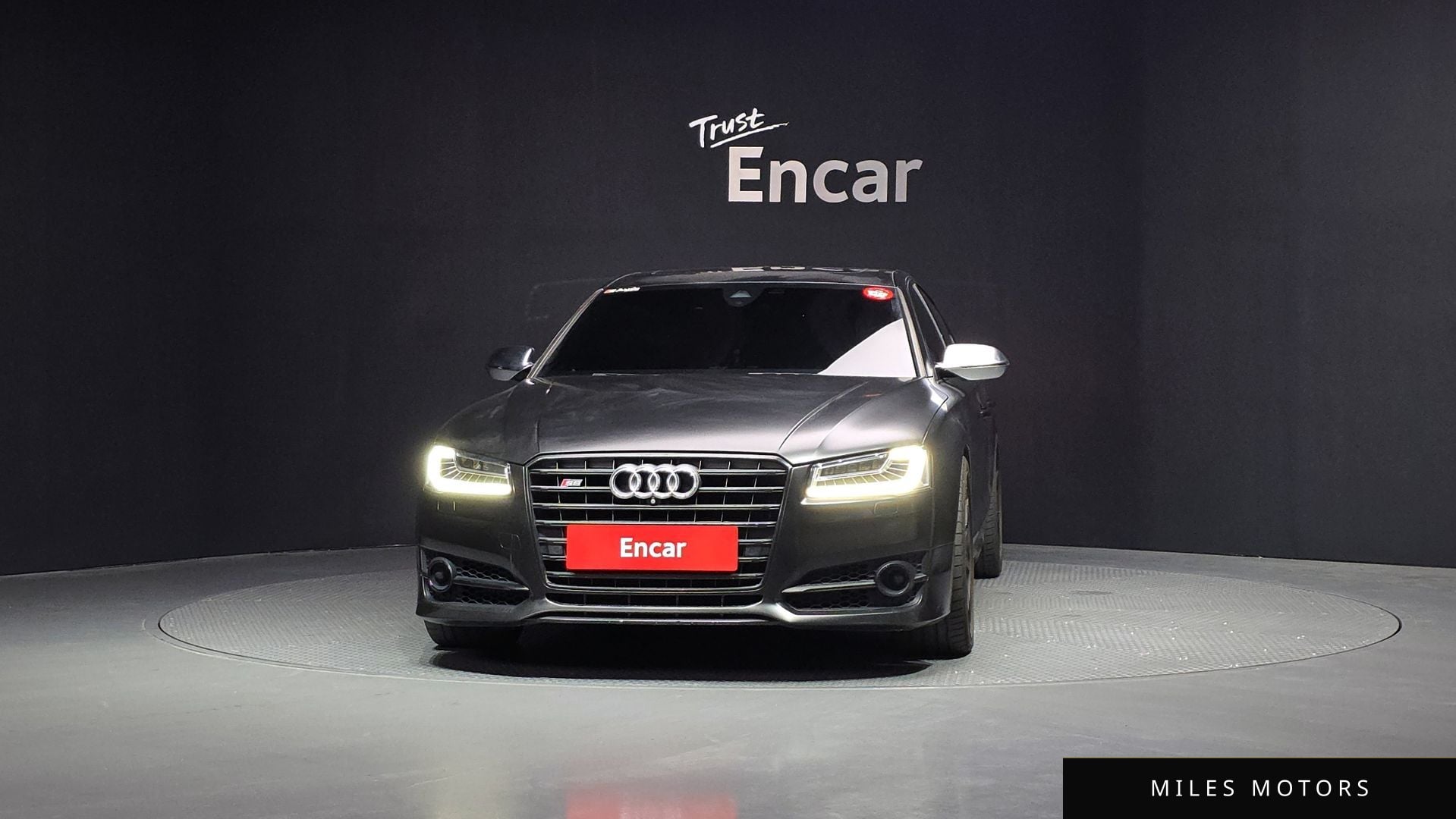 Audi S8 2015 — миниатюра 3