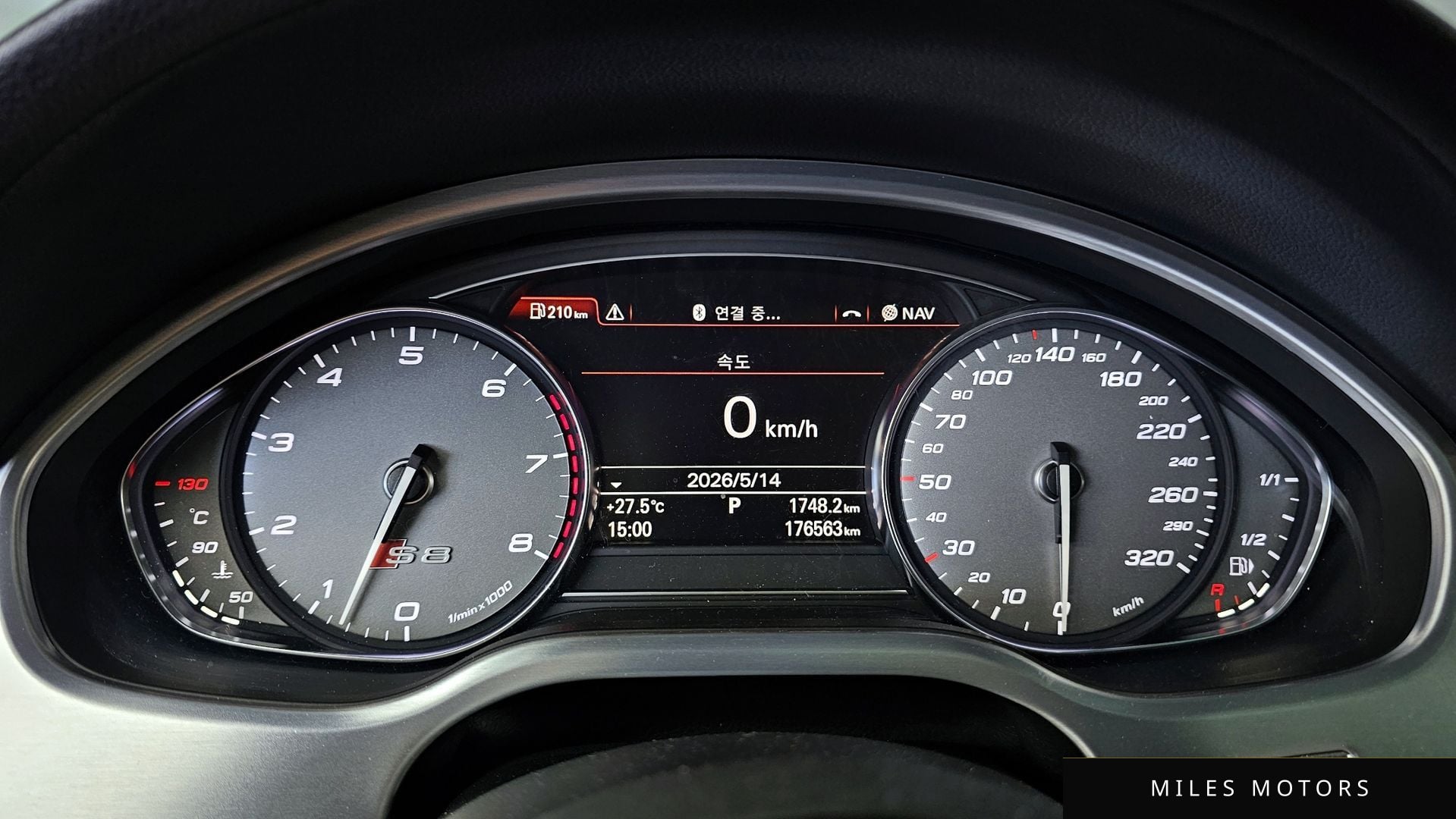Audi S8 2015 — миниатюра 8