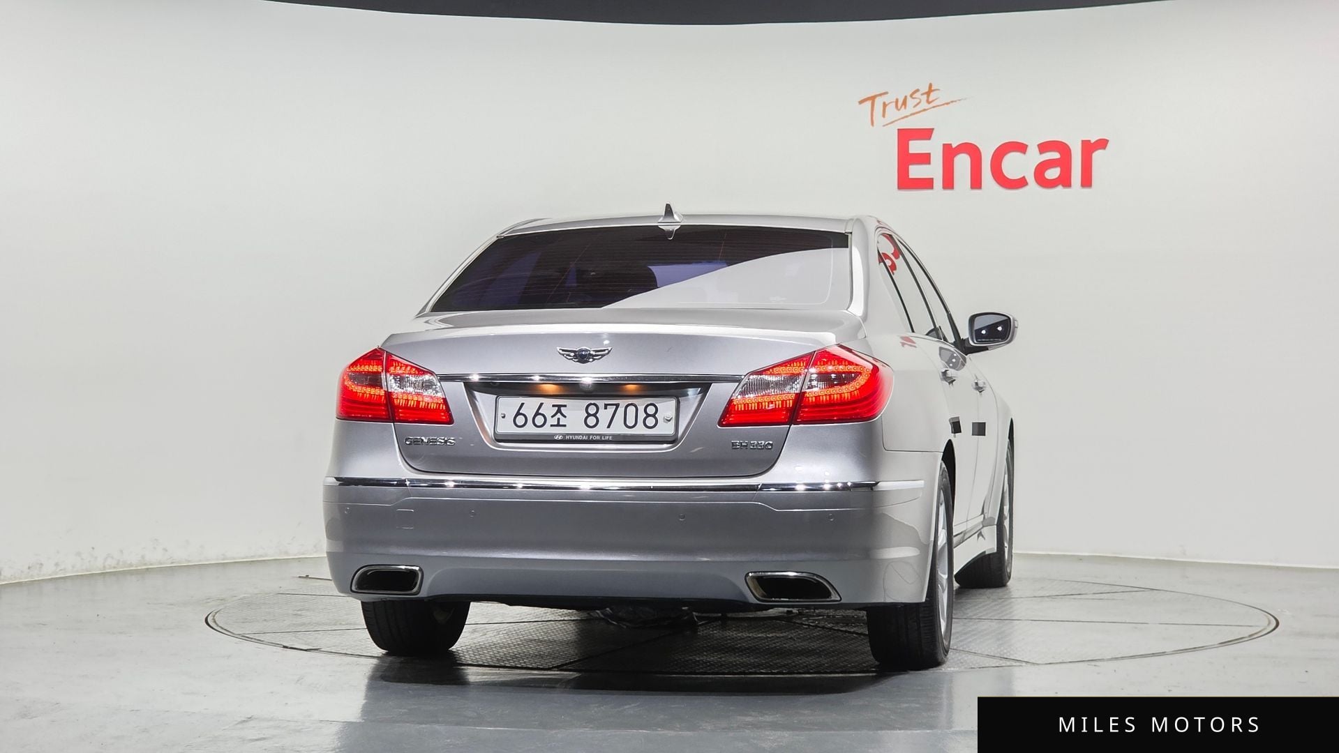 Hyundai Genesis 2012 — миниатюра 4
