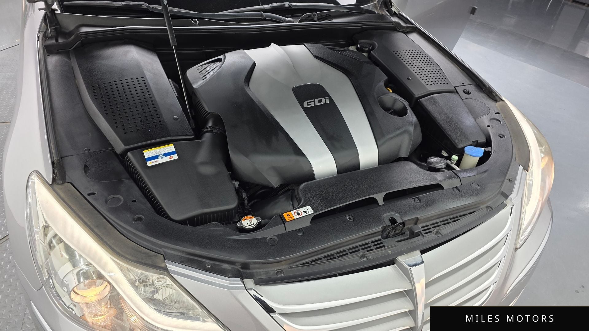 Hyundai Genesis 2012 — миниатюра 6