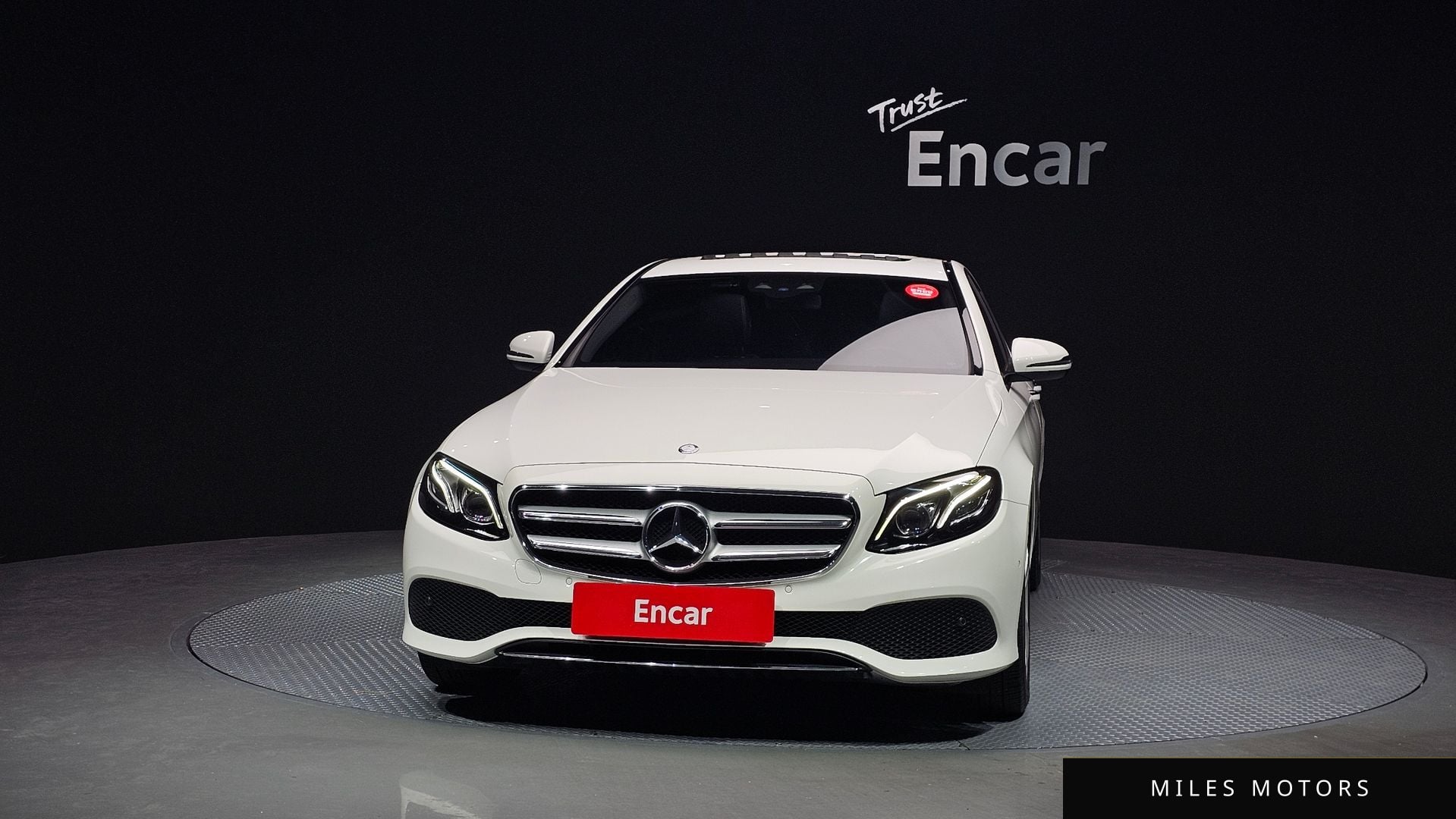 Mercedes-Benz E-Class W213 2017 — миниатюра 3