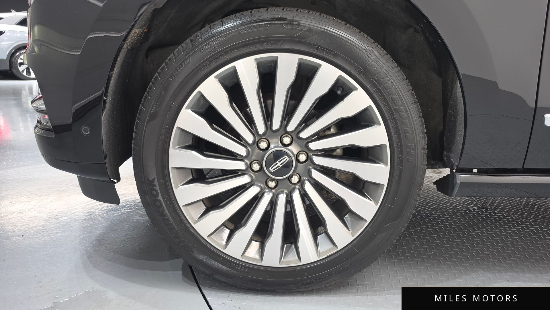 Lincoln Navigator 2021 — миниатюра 5