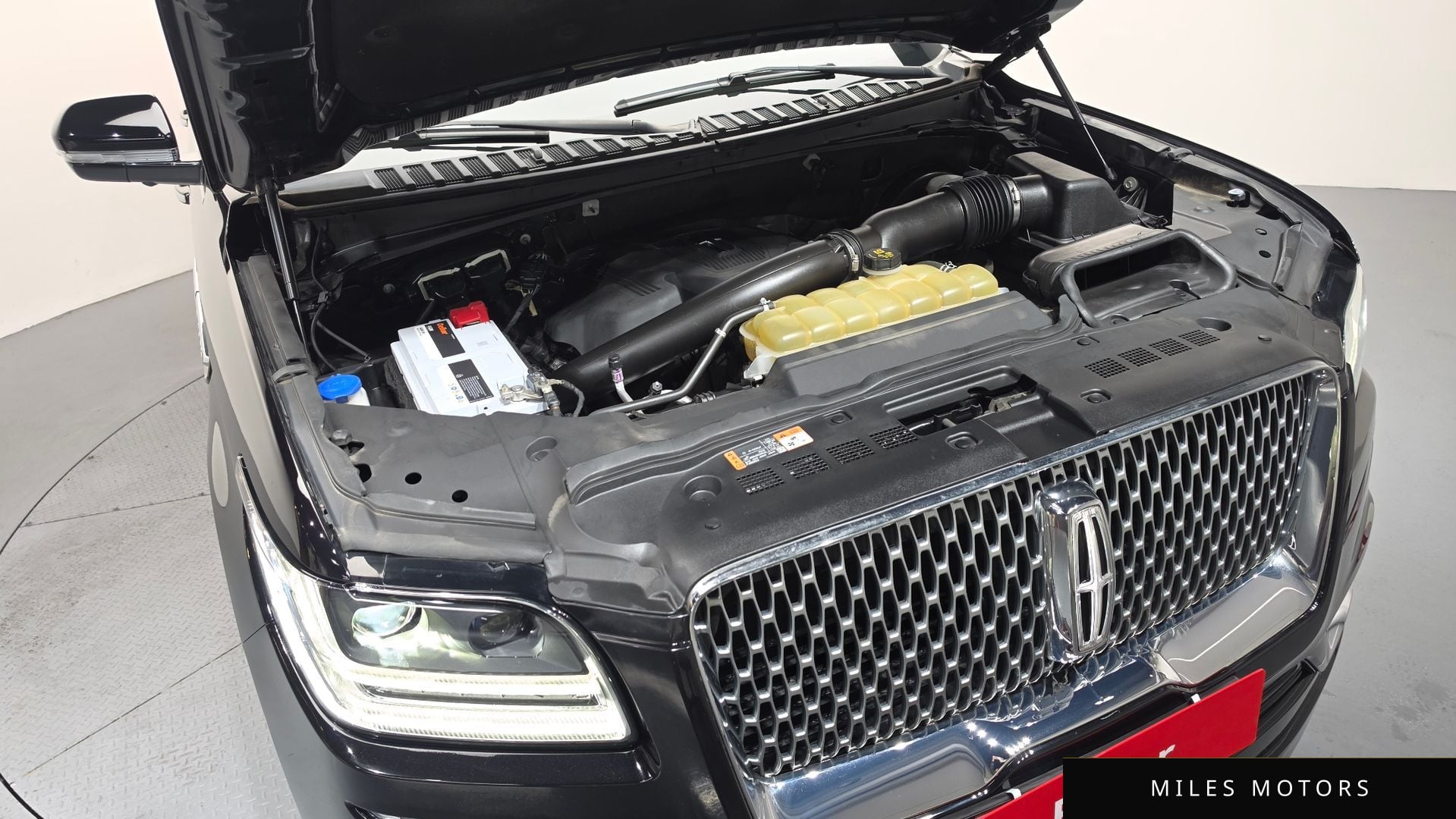 Lincoln Navigator 2021 — миниатюра 6