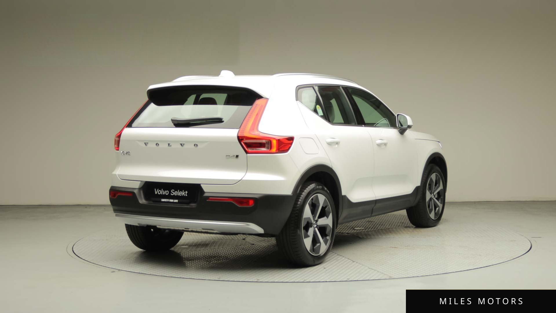 Volvo XC40 2026 — миниатюра 4
