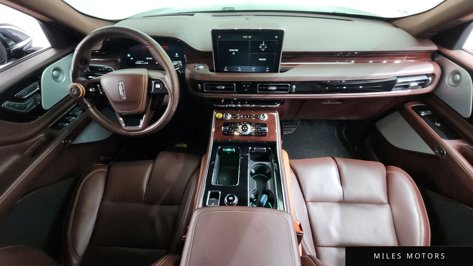 Lincoln Aviator 2021 — миниатюра 10