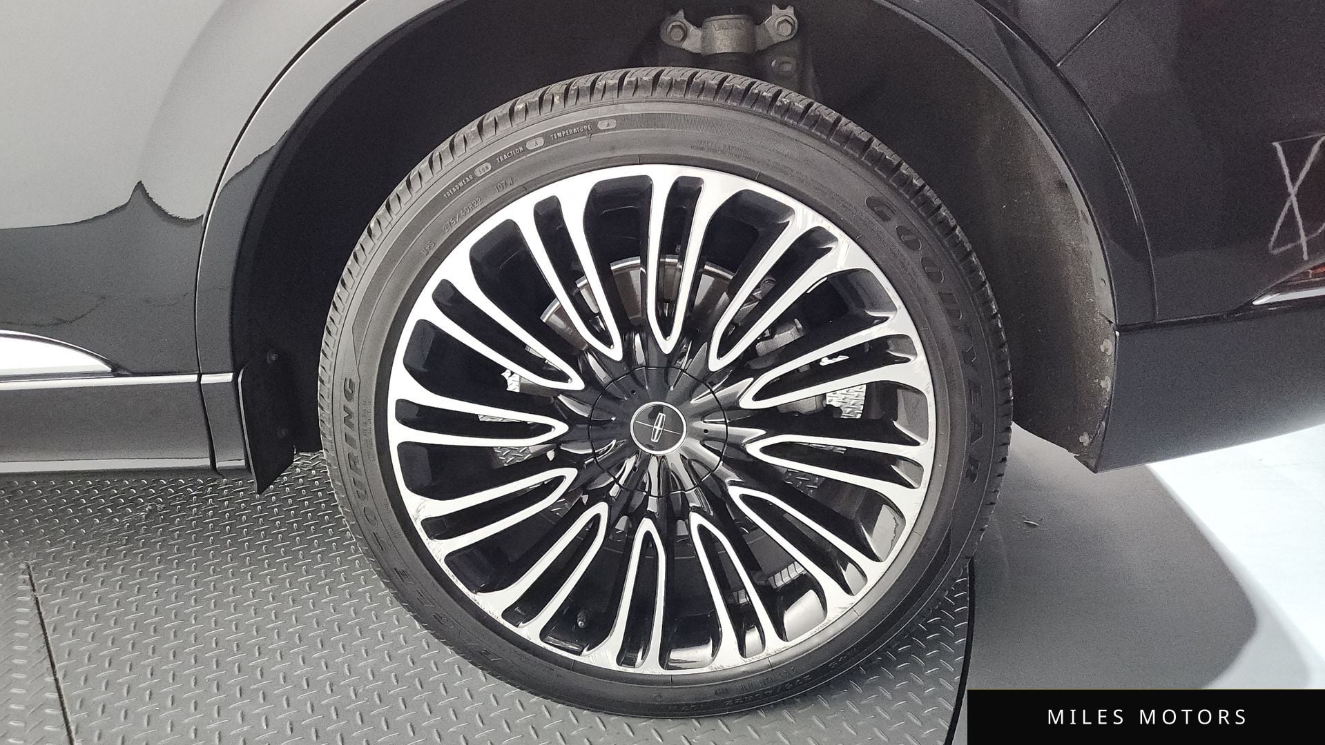 Lincoln Aviator 2021 — миниатюра 7