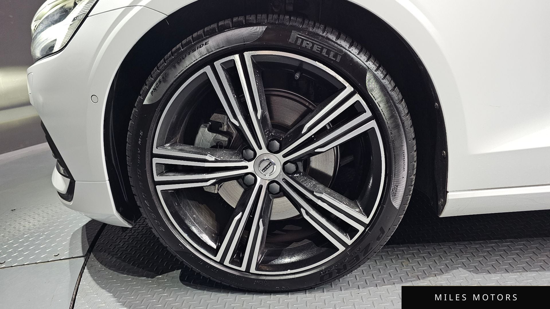 Volvo S60 2021 — миниатюра 5