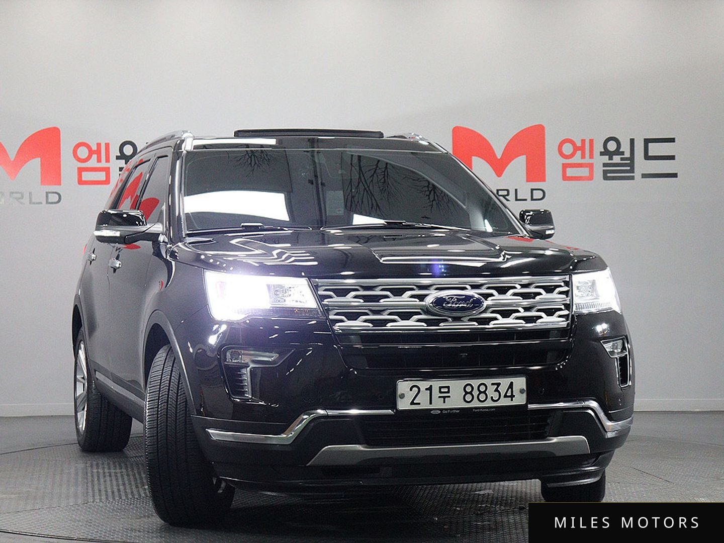 Ford Explorer 2018 — миниатюра 2