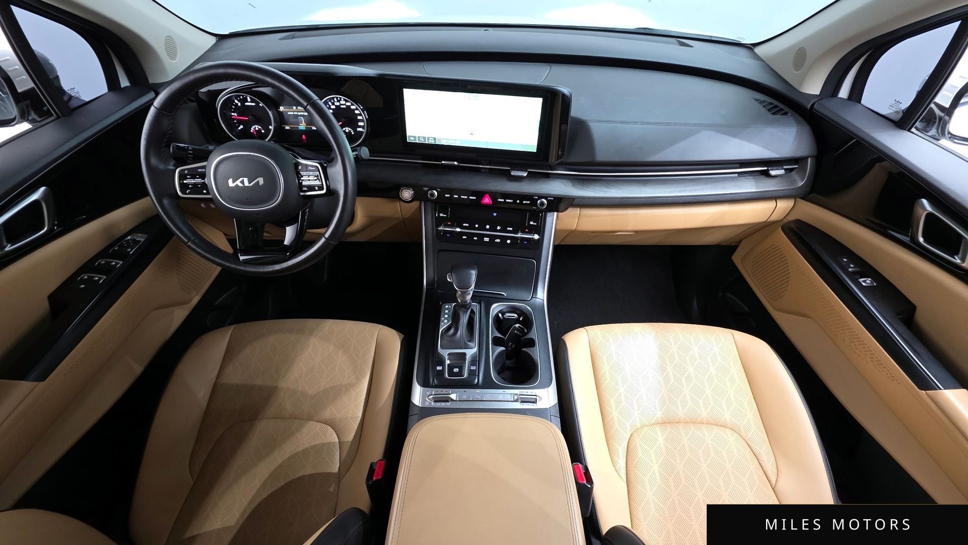 Kia Carnival 2023 — миниатюра 10