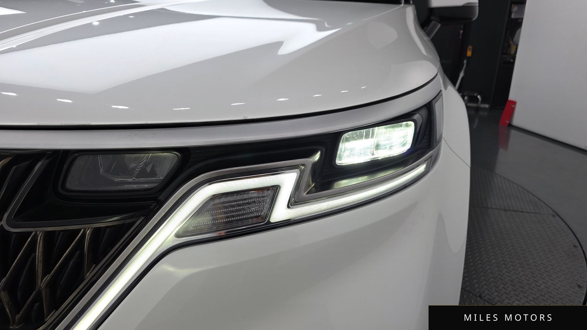 Kia Carnival 2023 — миниатюра 8