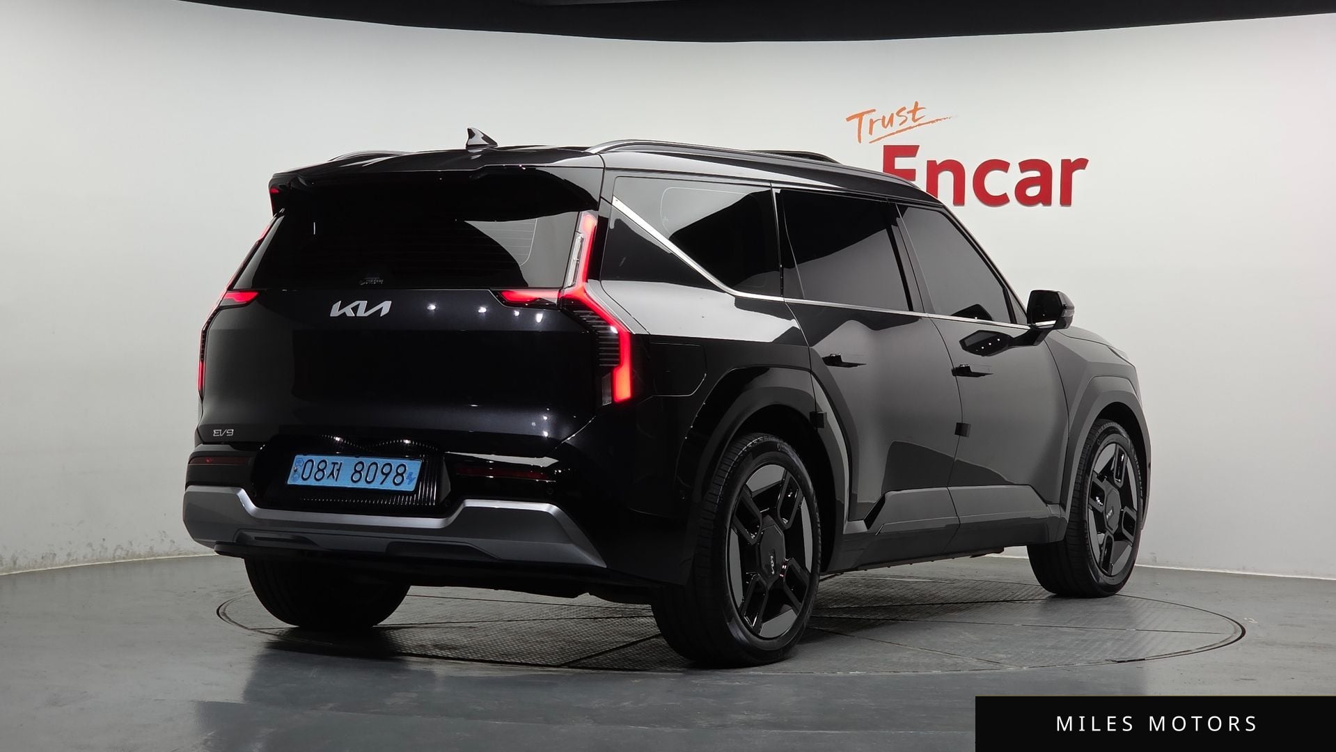 Kia EV9 2024 — миниатюра 2