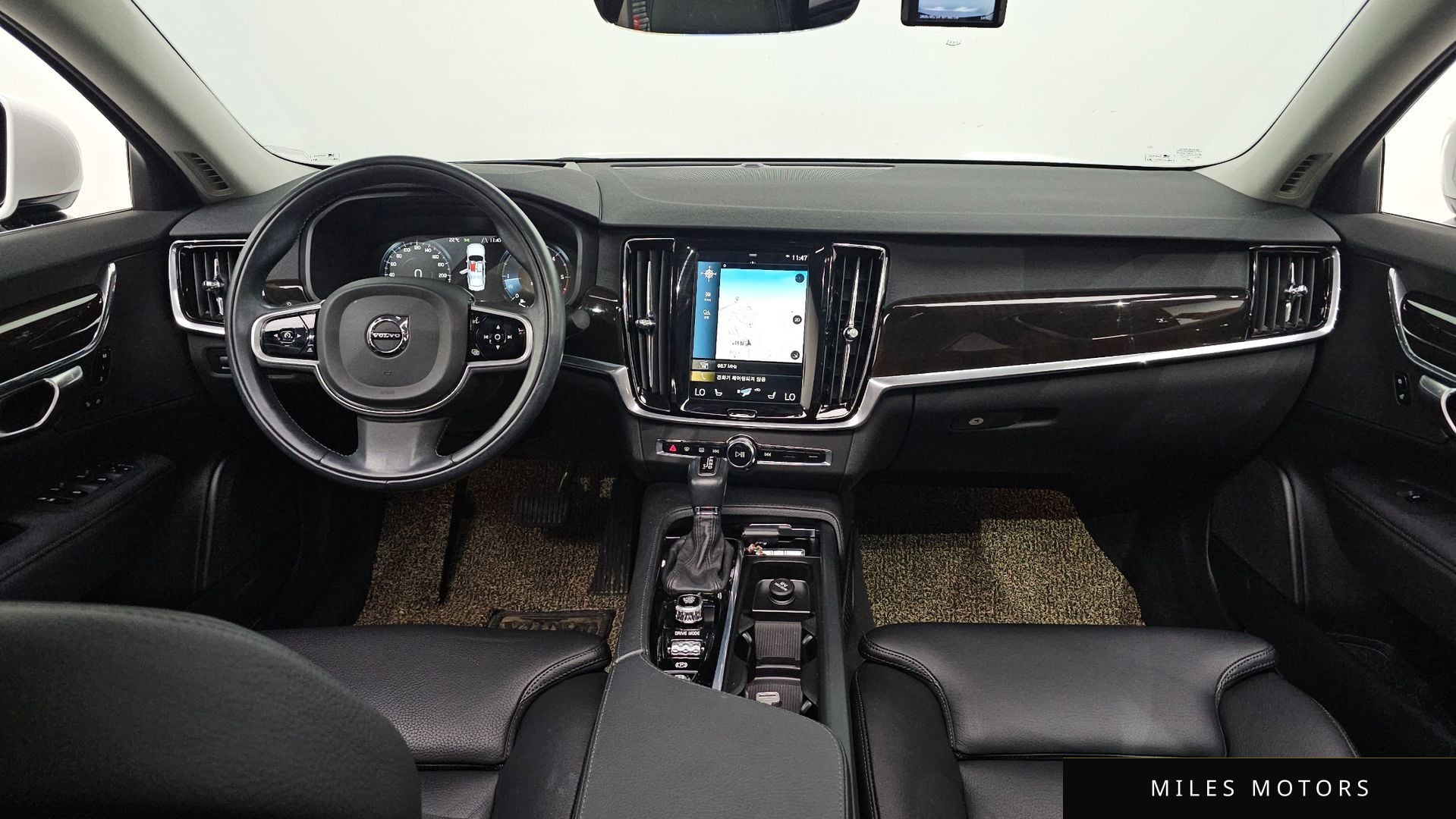 Volvo S90 2018 — миниатюра 10
