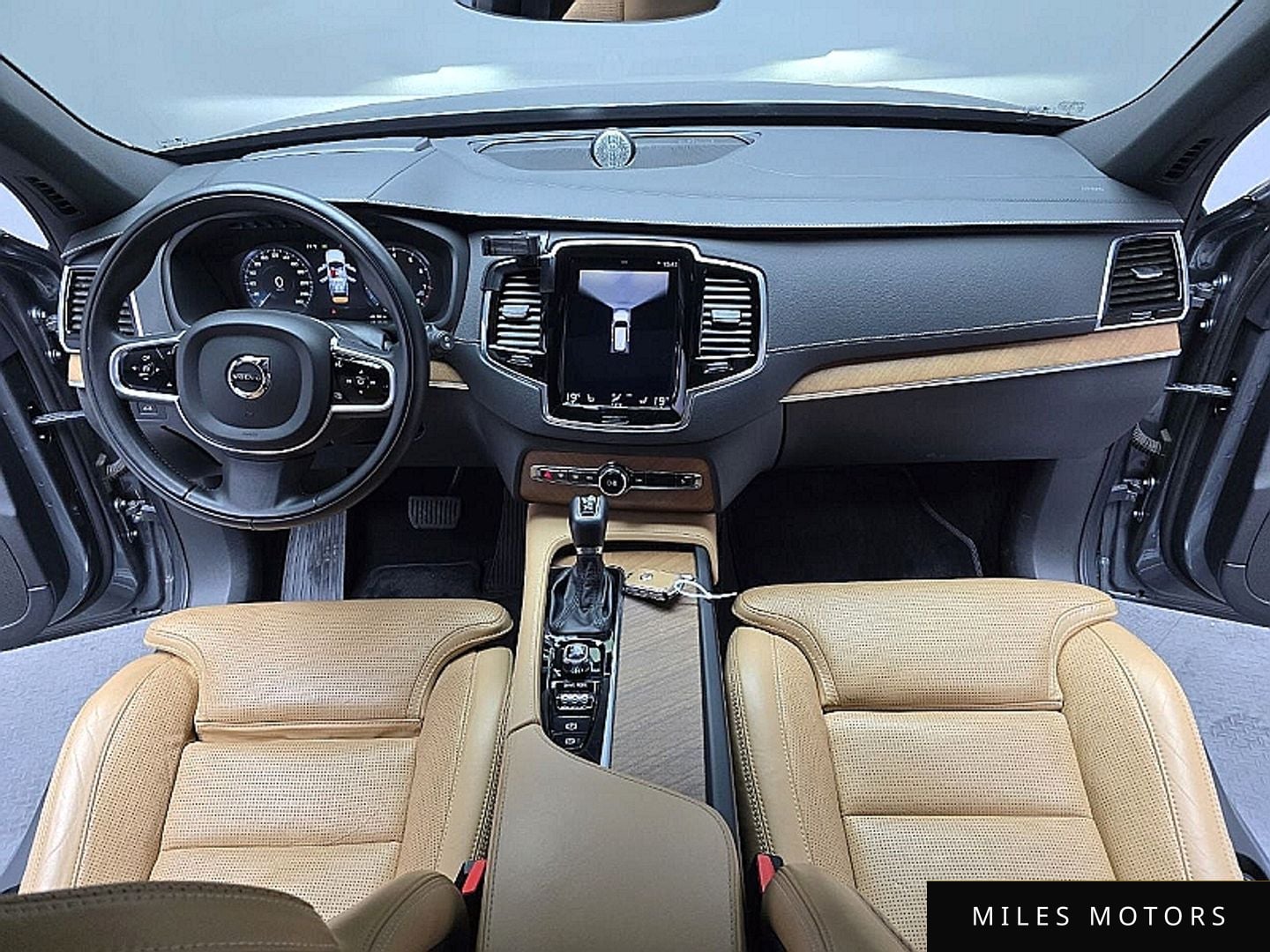 Volvo XC90 2019 — миниатюра 7