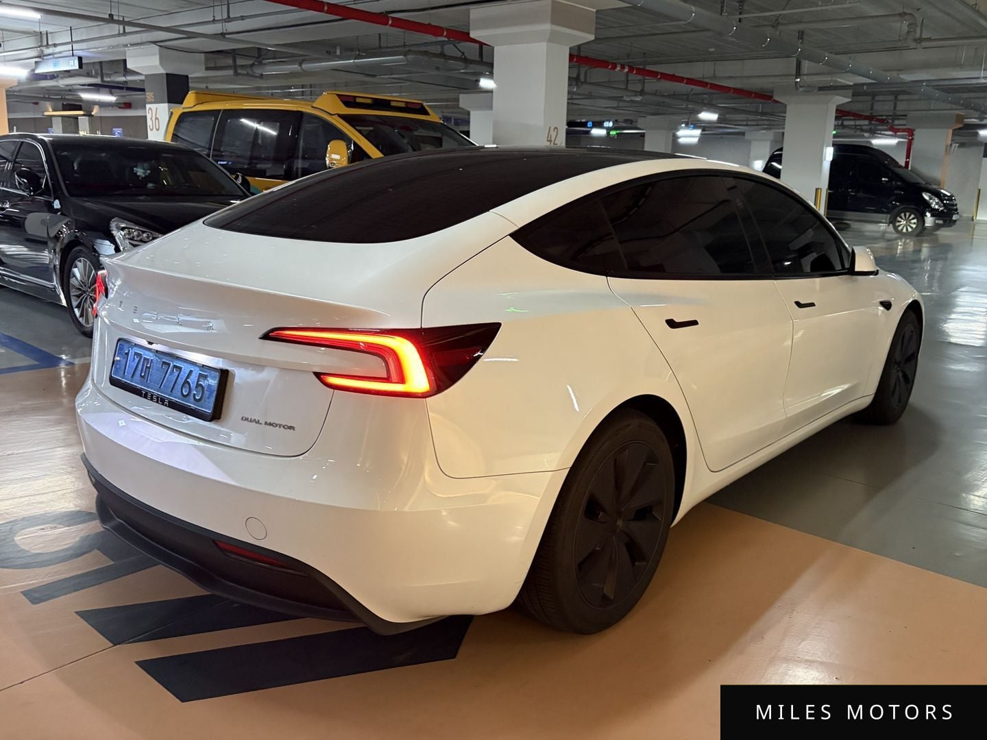 Tesla Model 3 2024 — миниатюра 4