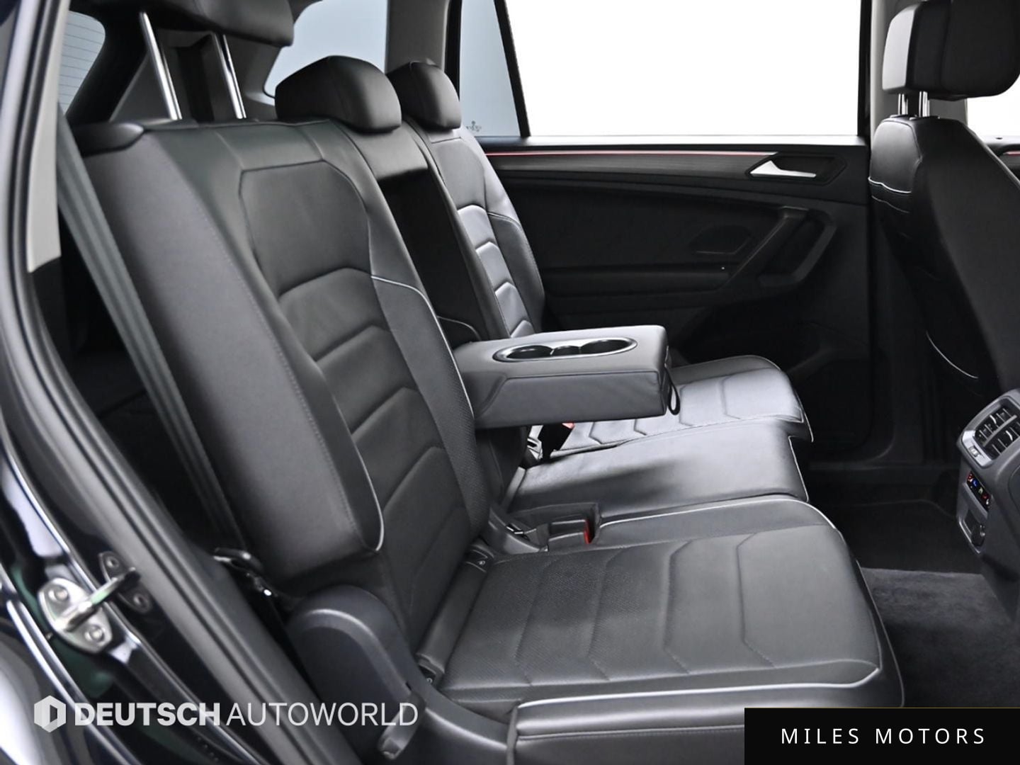 Volkswagen Tiguan 2024 — миниатюра 12