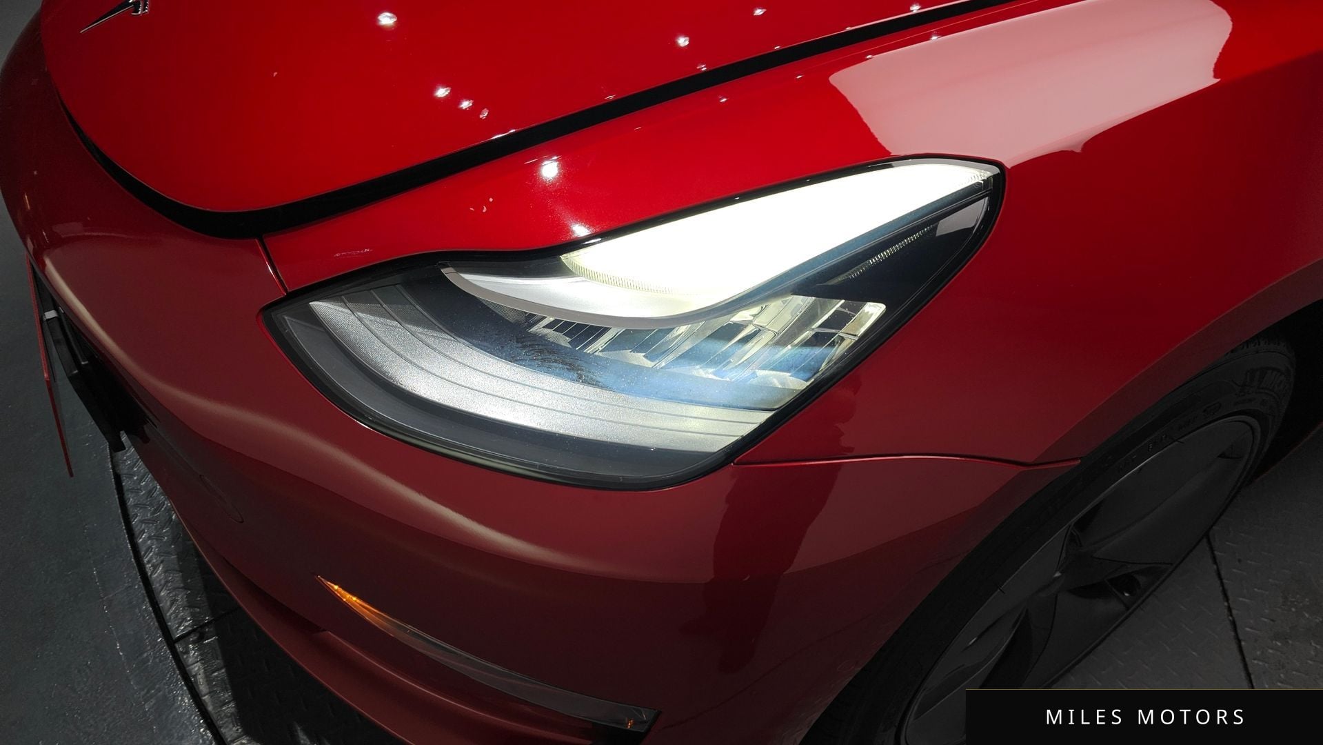 Tesla Model 3 2020 — миниатюра 8